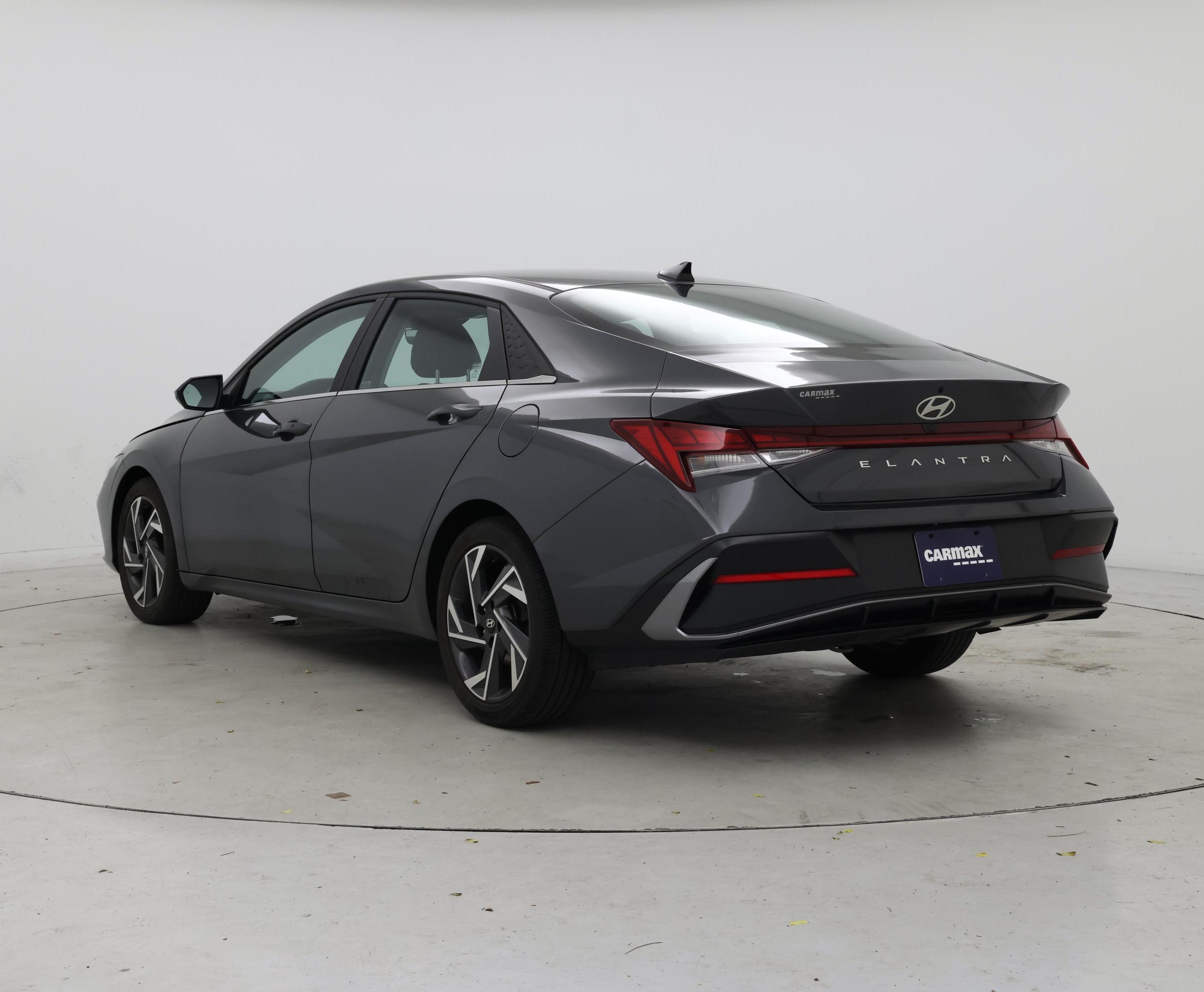 Thumbnail: 2024 Hyundai Elantra - 2