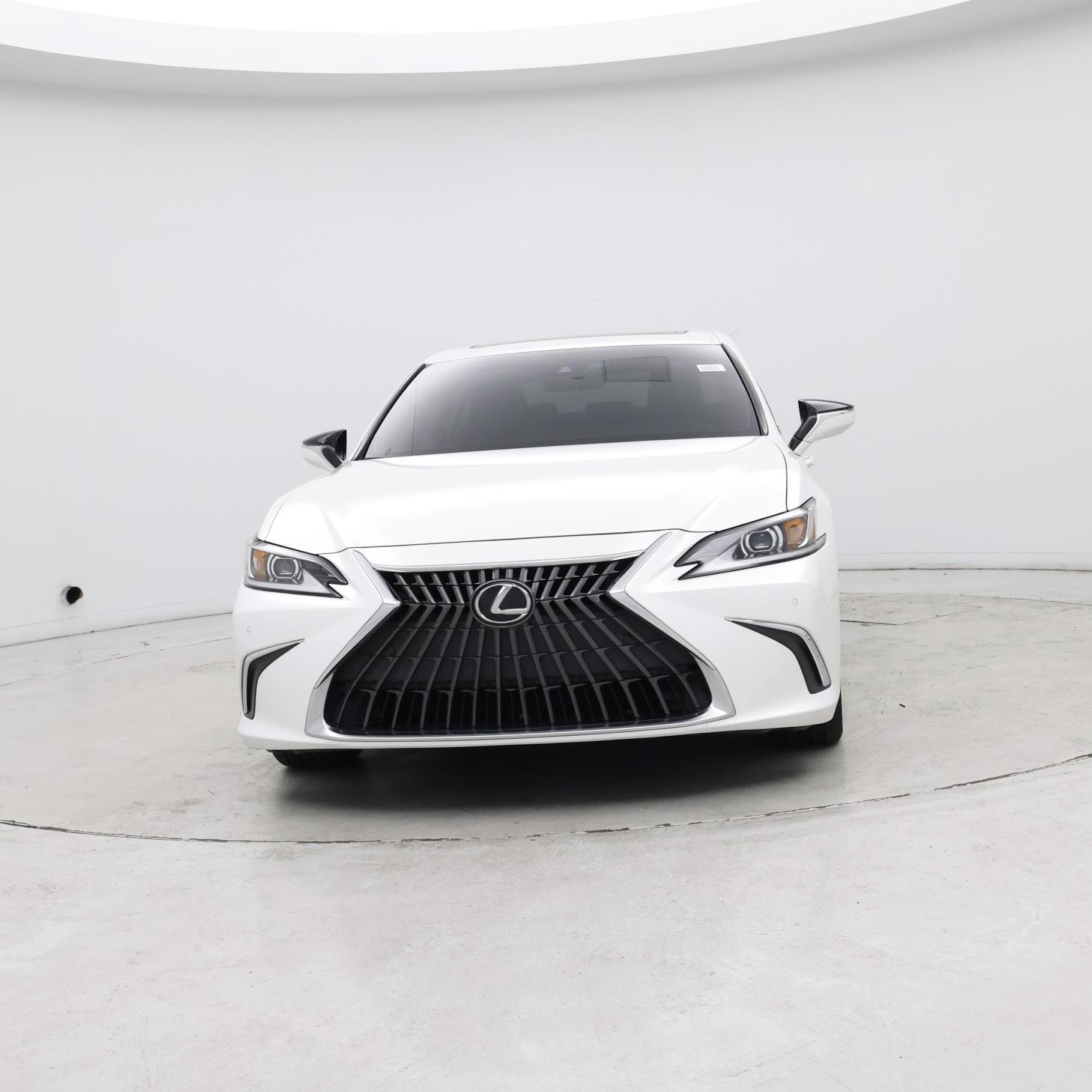 Thumbnail: 2022 Lexus ES - 4