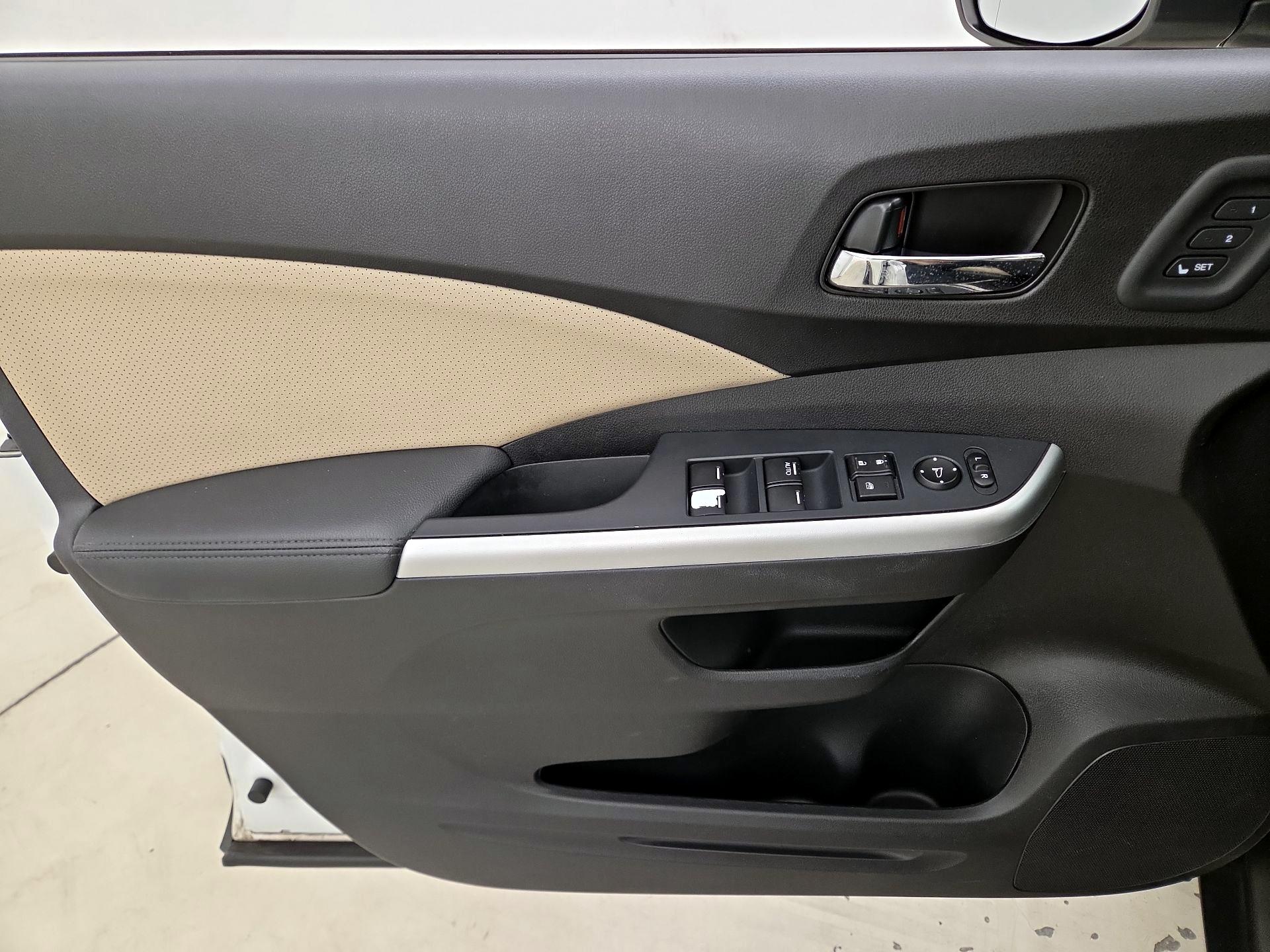 Thumbnail: 2016 Honda CR-V - 12