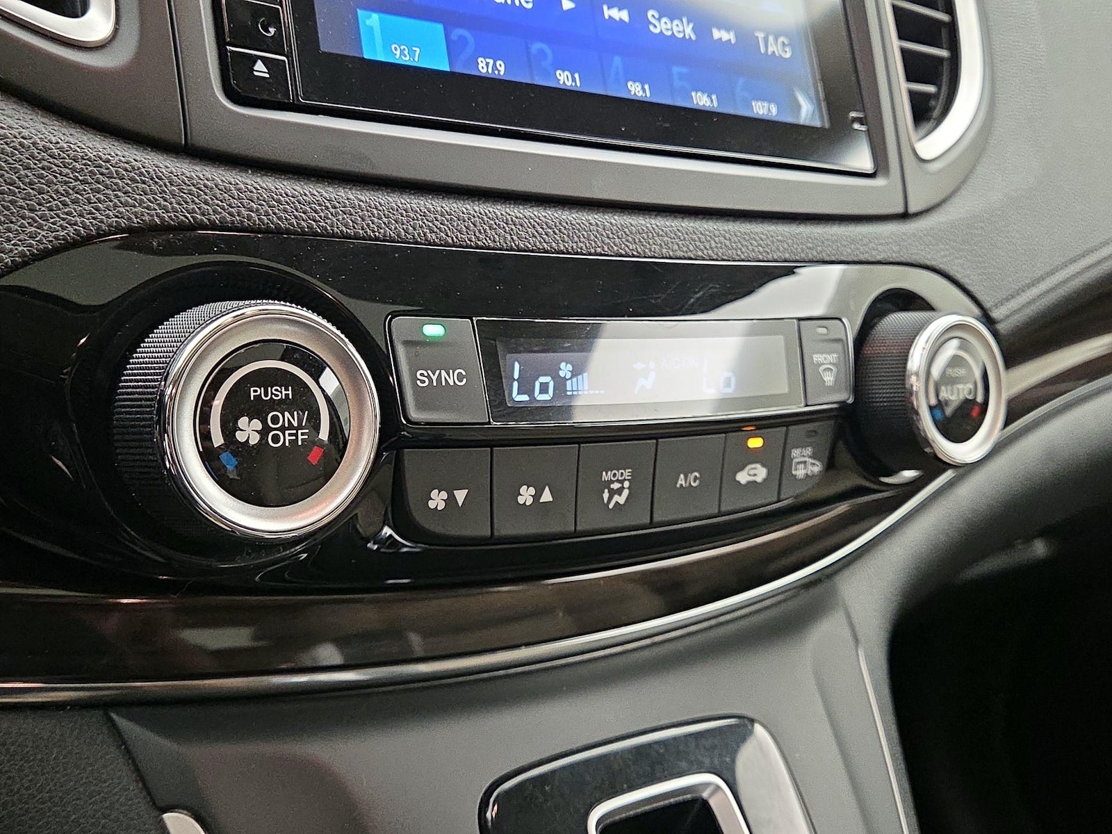 2016 Honda CR-V Touring - Photo 17