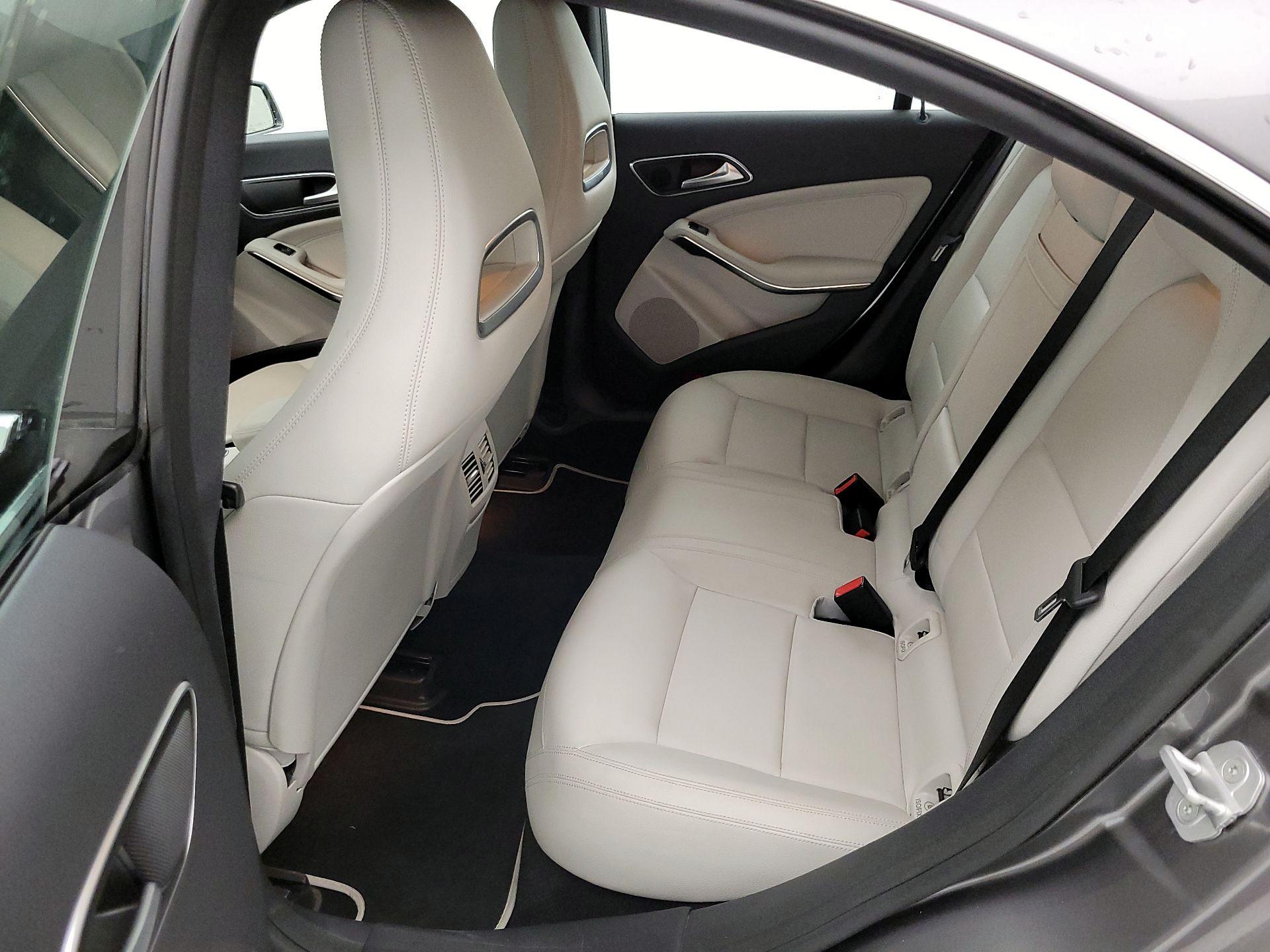 Thumbnail: 2015 Mercedes-Benz CLA - 17