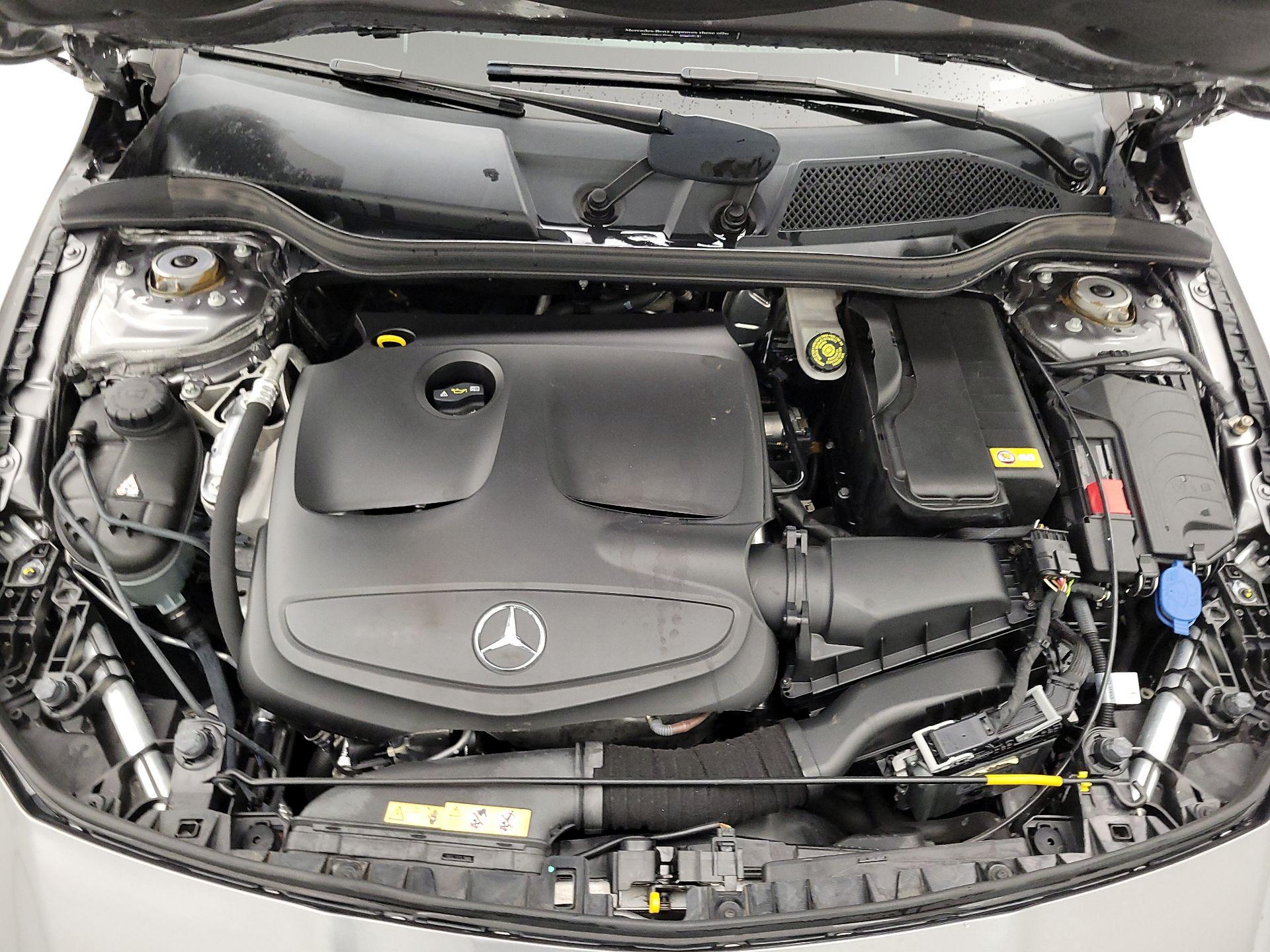 Thumbnail: 2015 Mercedes-Benz CLA - 19