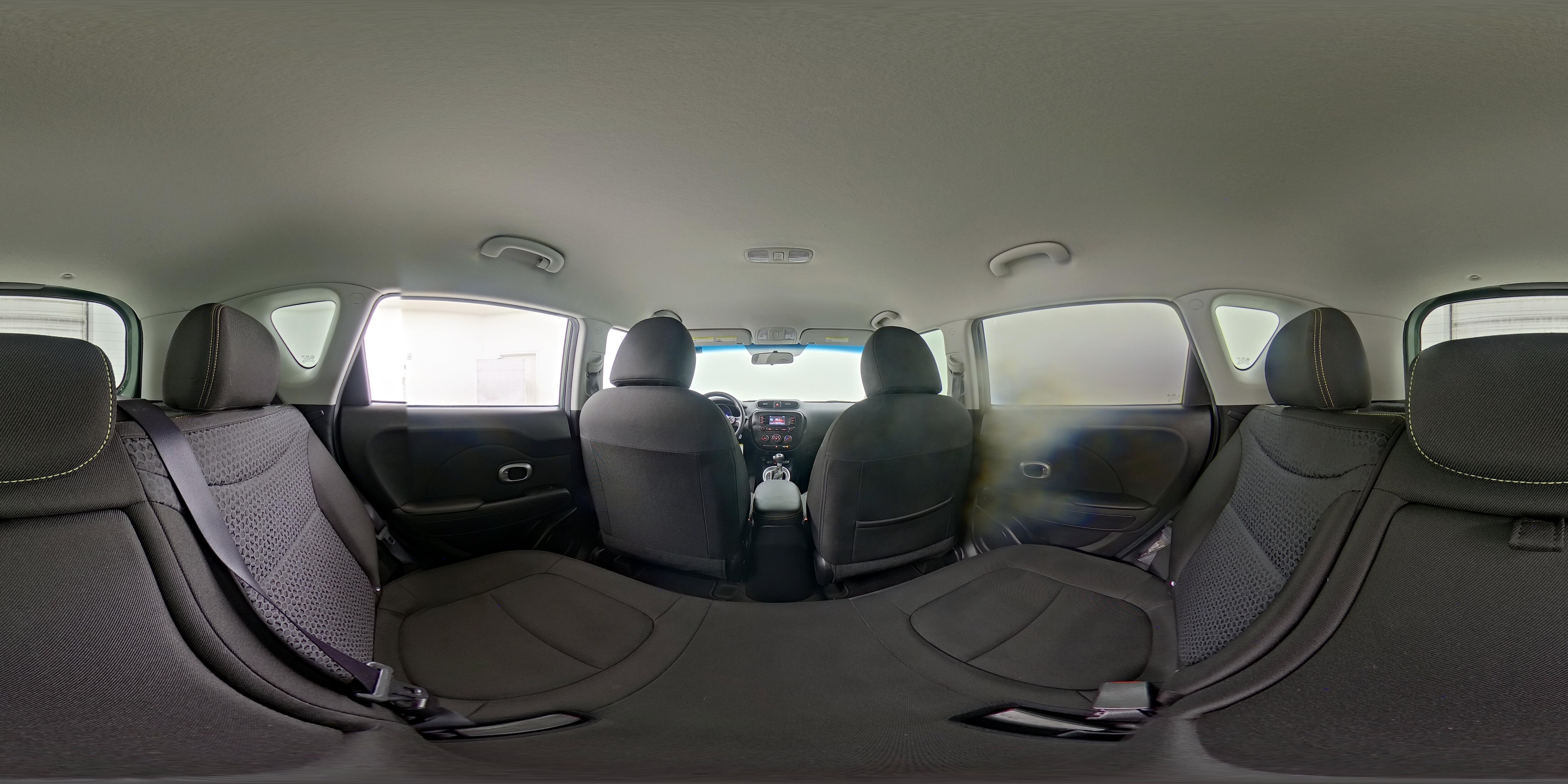 2014 Kia Soul + - Photo 25