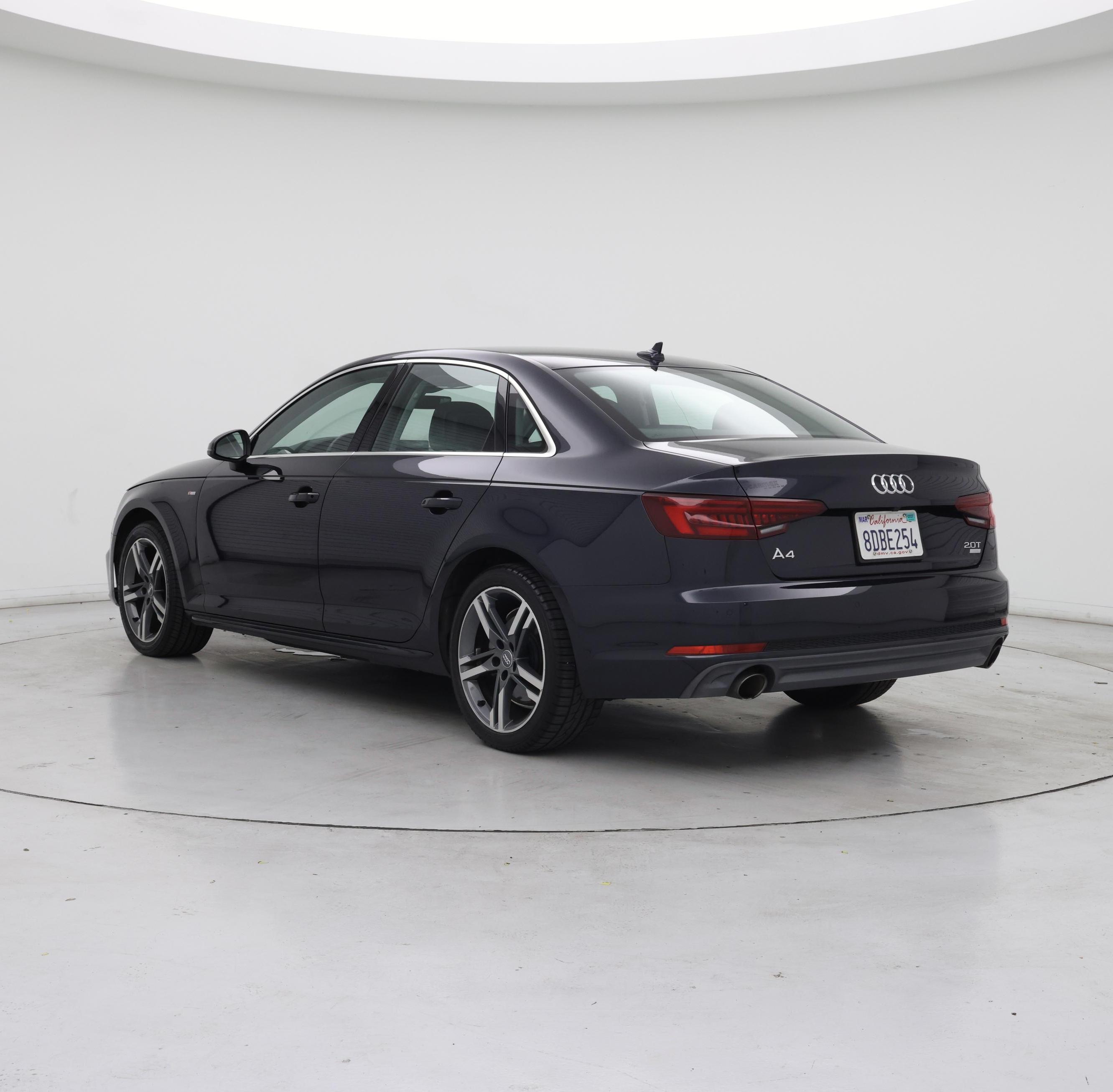 Thumbnail: 2018 Audi A4 - 2