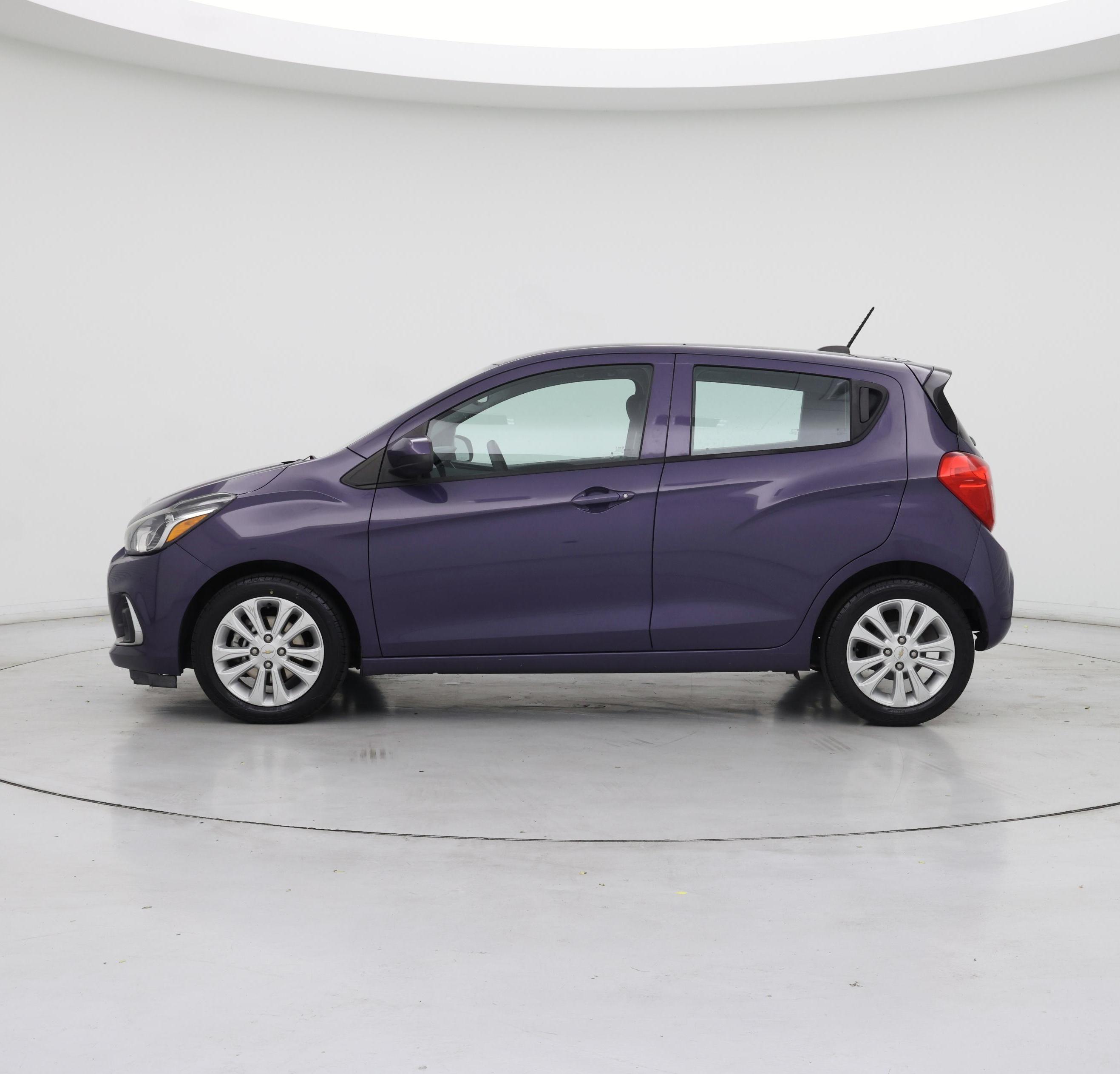 Thumbnail: 2017 Chevrolet Spark - 3