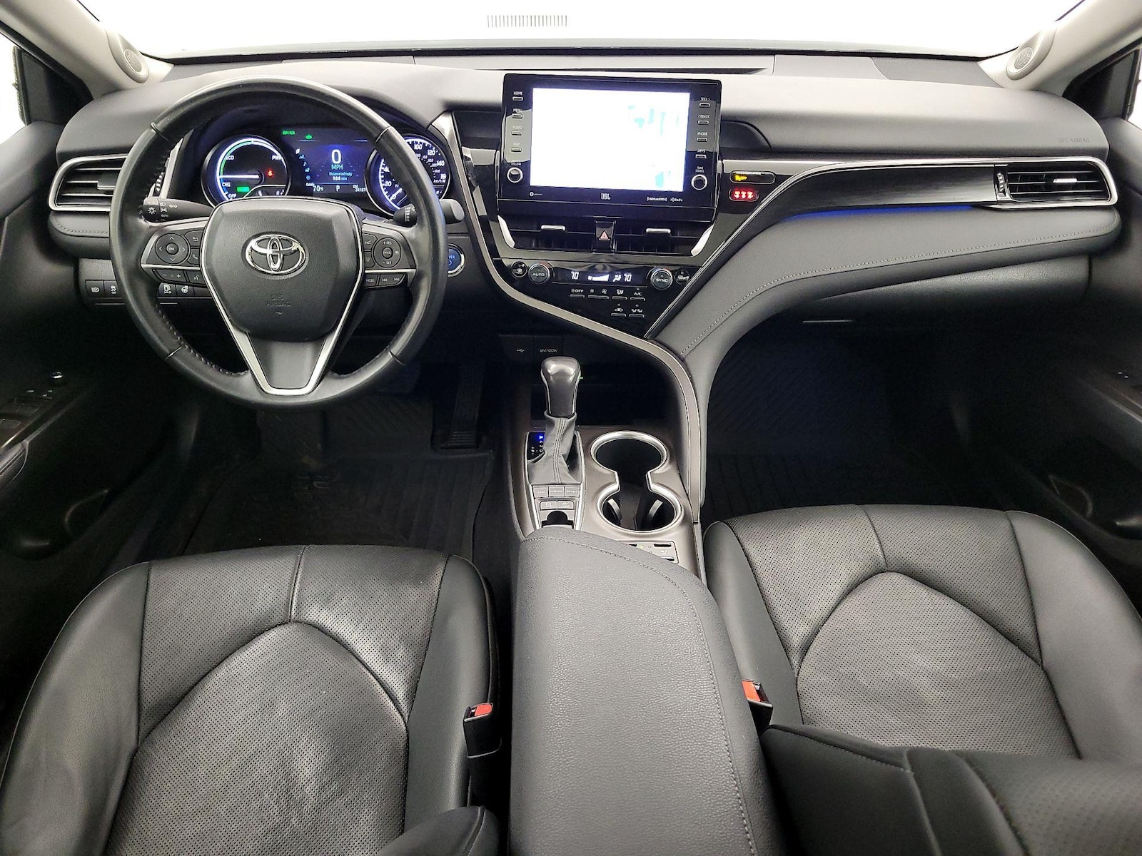 2024 Toyota Camry XLE - Photo 10