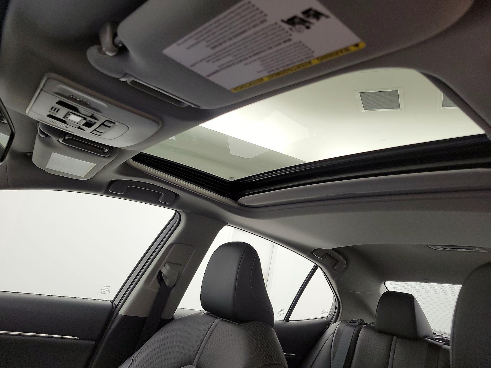 2024 Toyota Camry XLE - Photo 21
