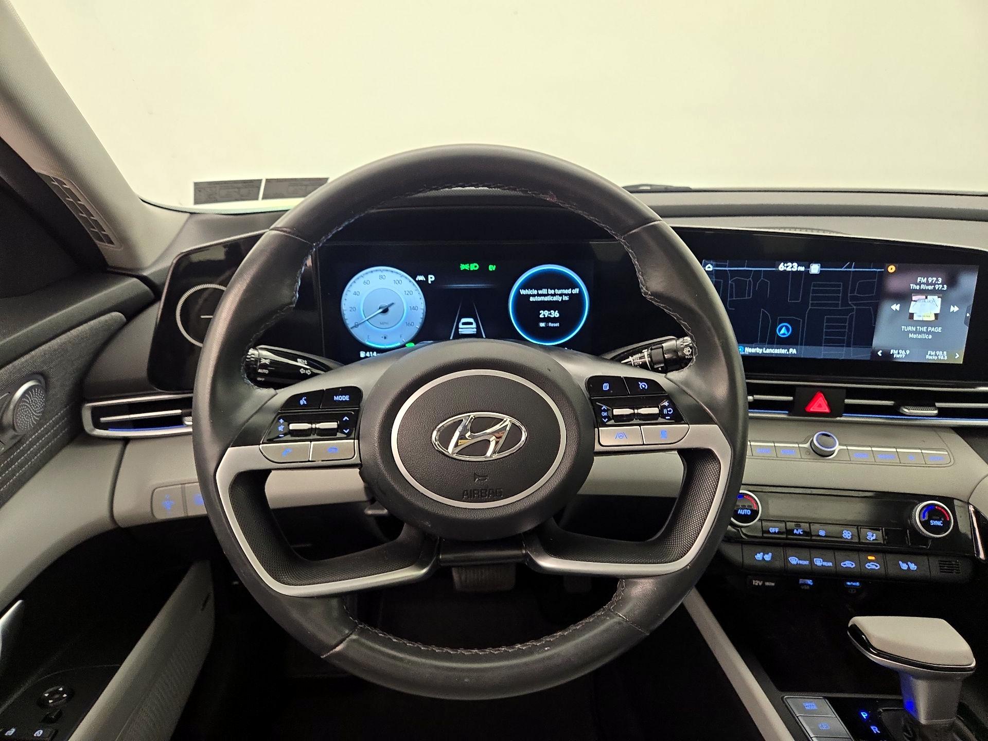 Thumbnail: 2023 Hyundai Elantra - 10