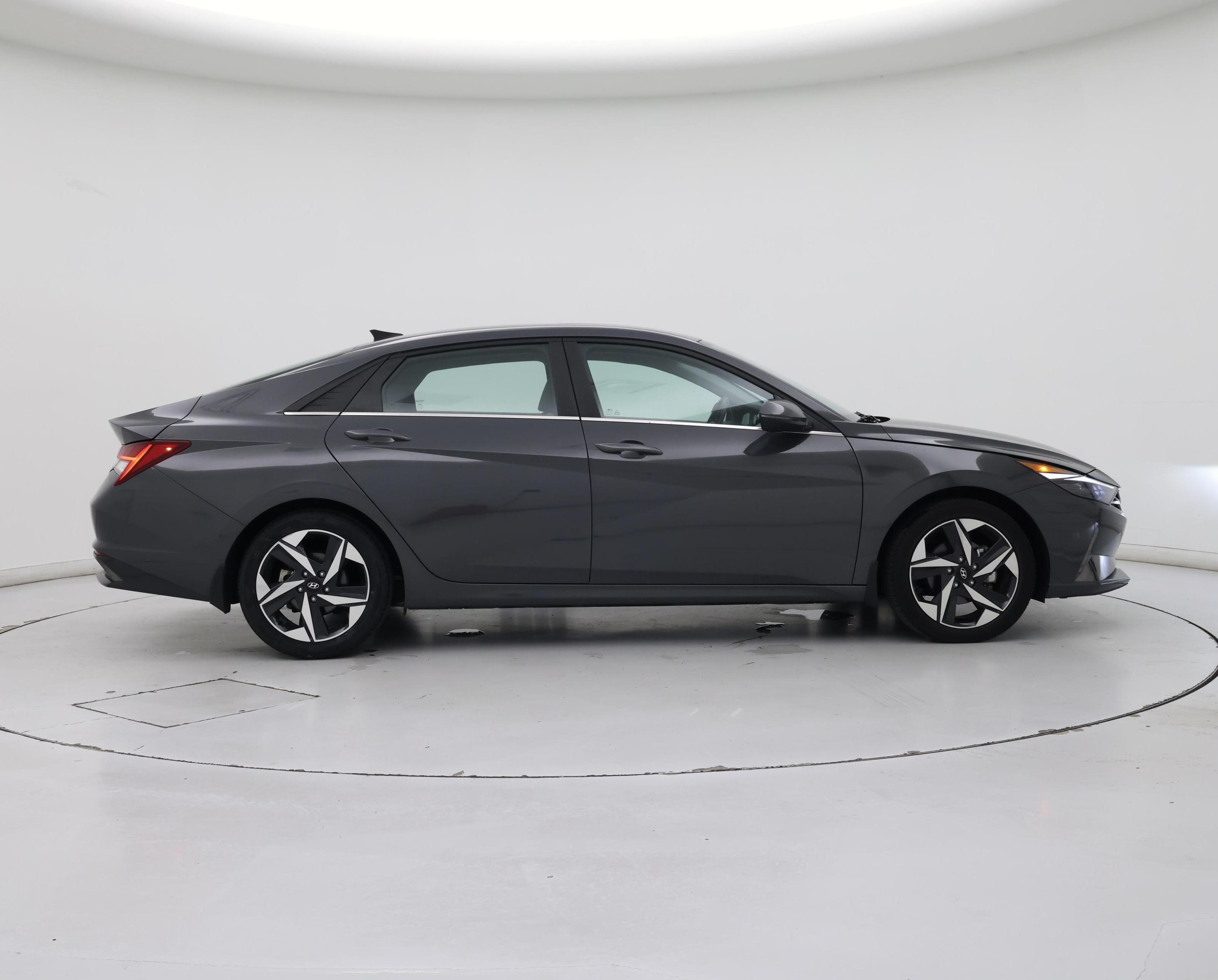 Thumbnail: 2023 Hyundai Elantra - 7