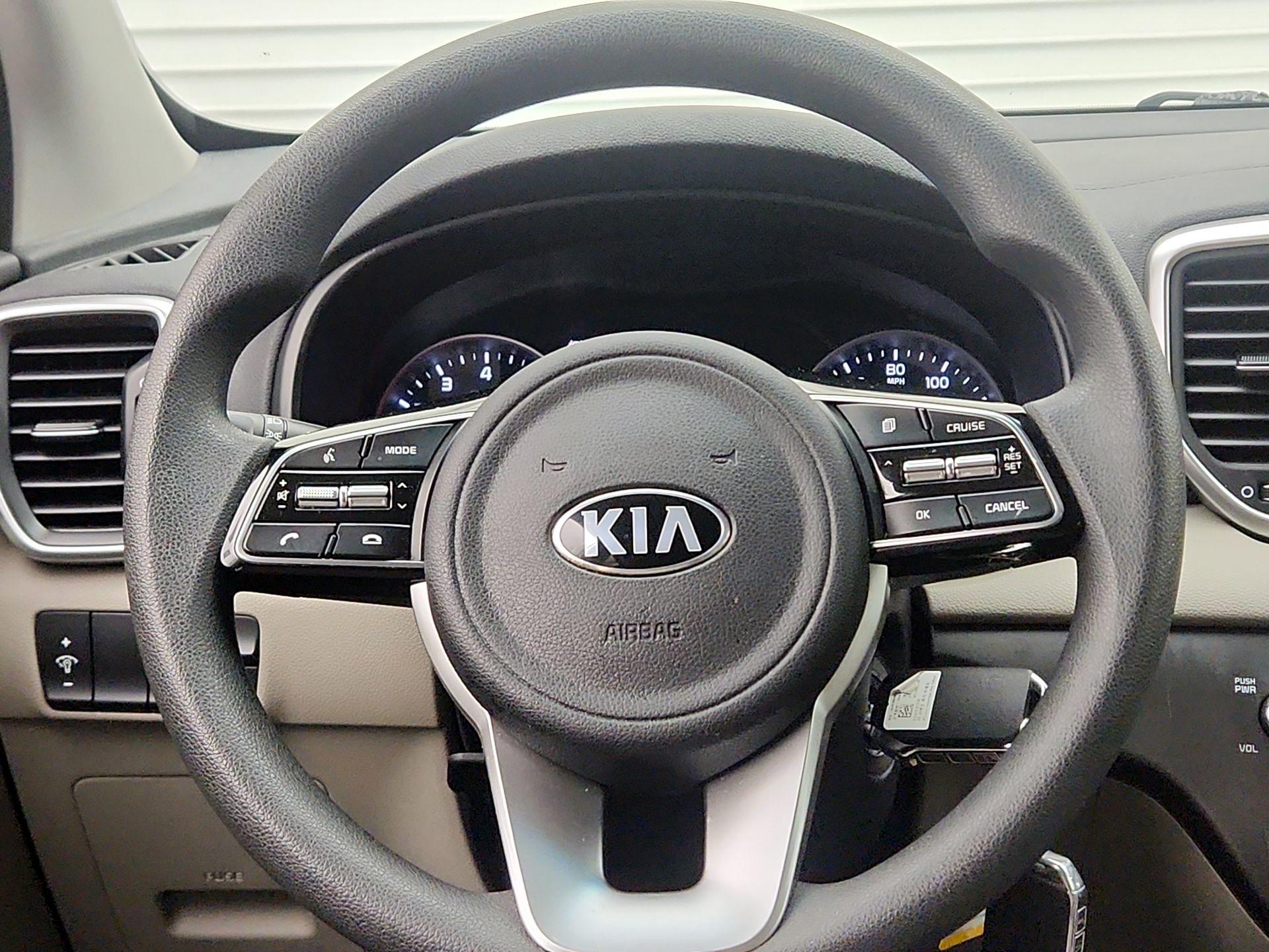 Thumbnail: 2022 Kia Sportage - 10