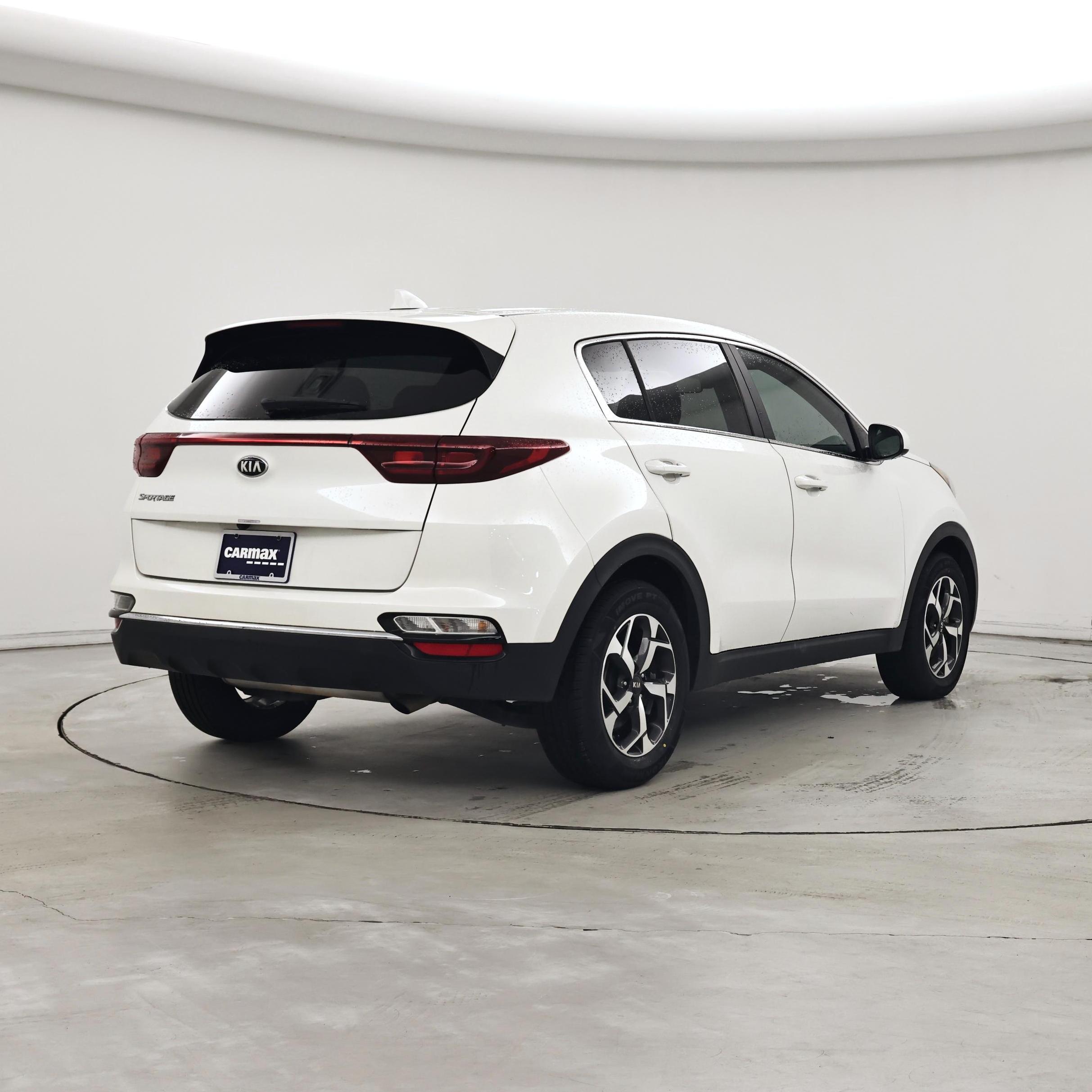 Thumbnail: 2022 Kia Sportage - 8