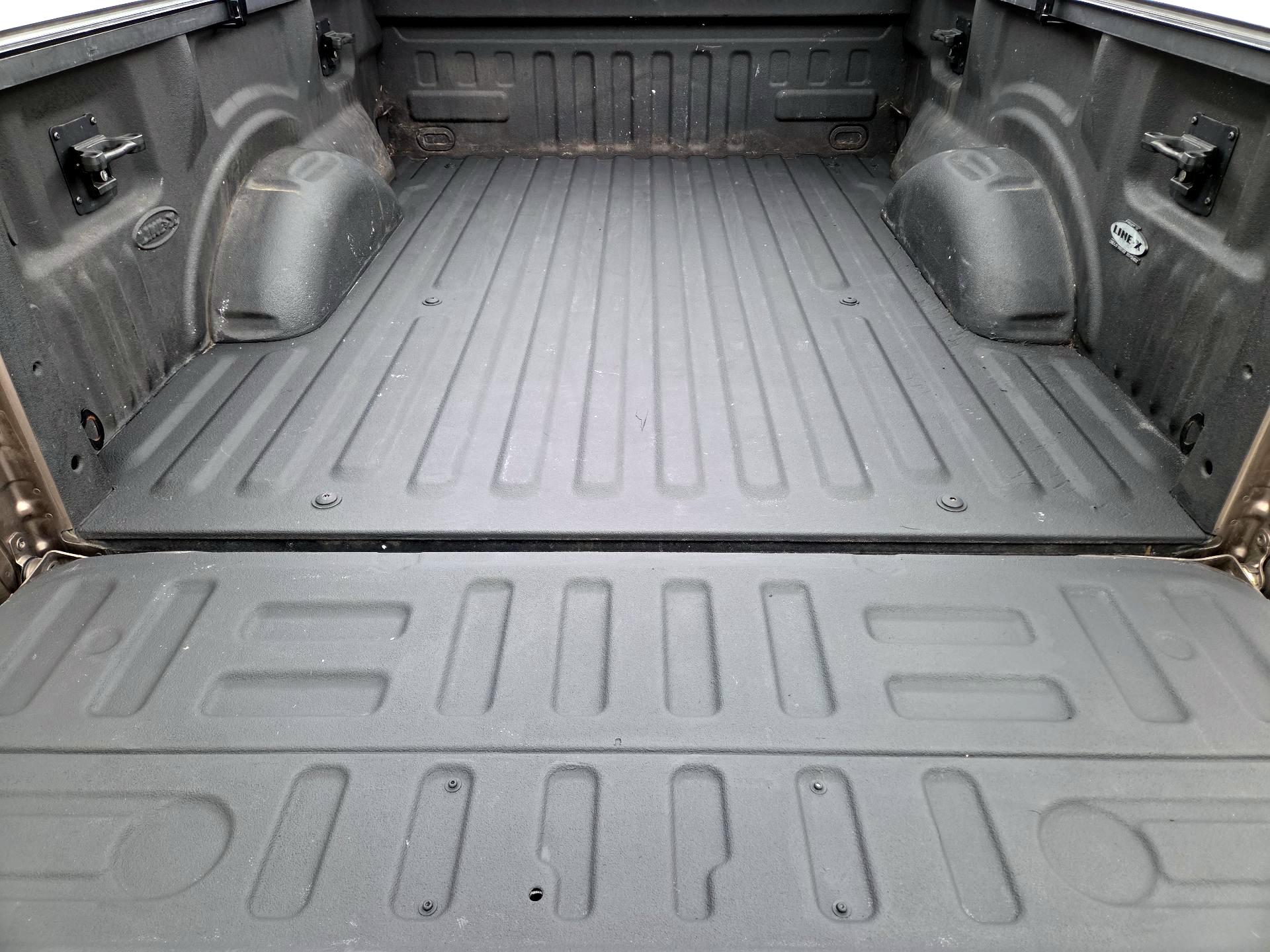 Thumbnail: 2018 Ford F-150 - 19