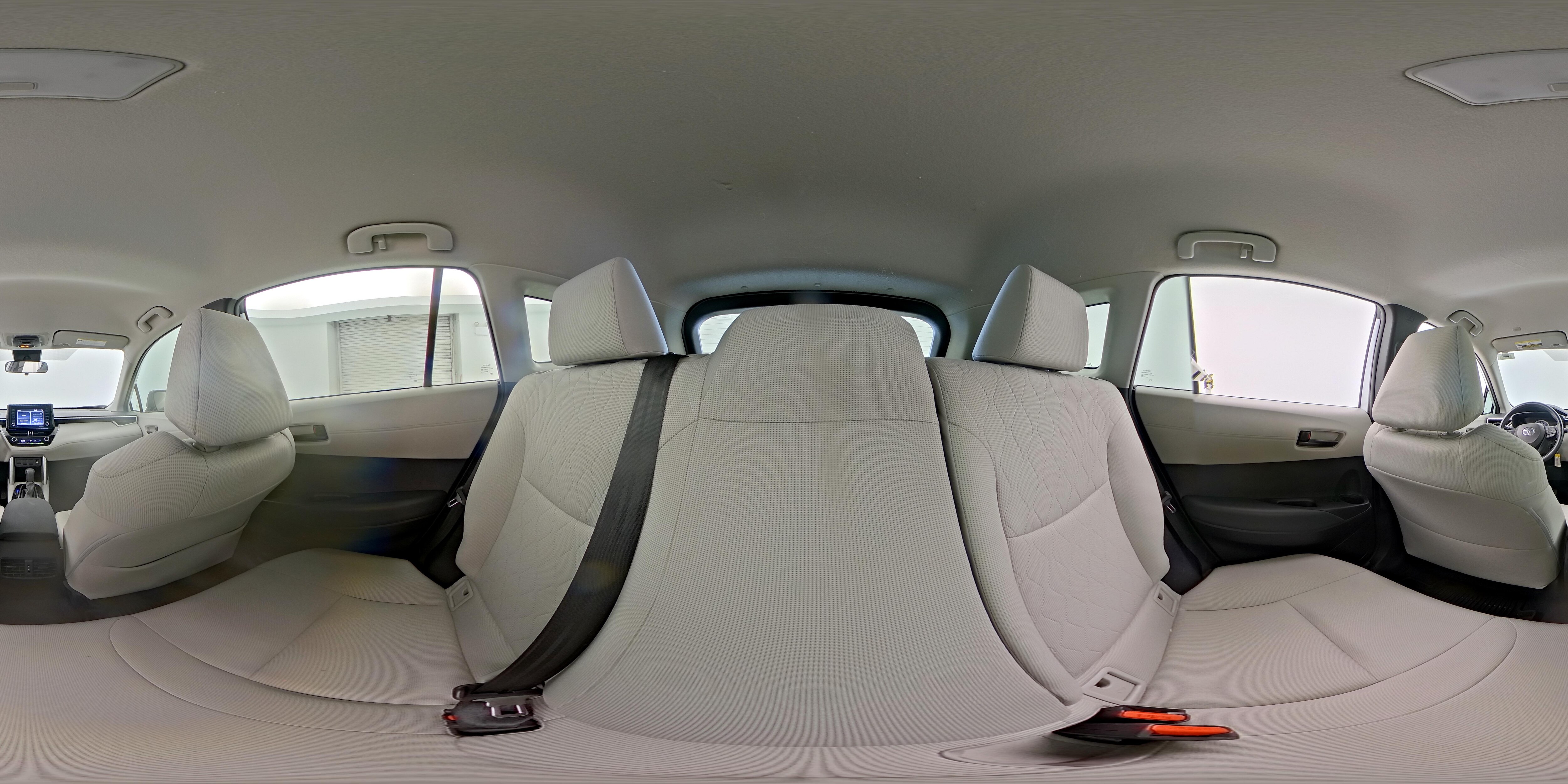 2022 Toyota Corolla Cross L - Photo 24