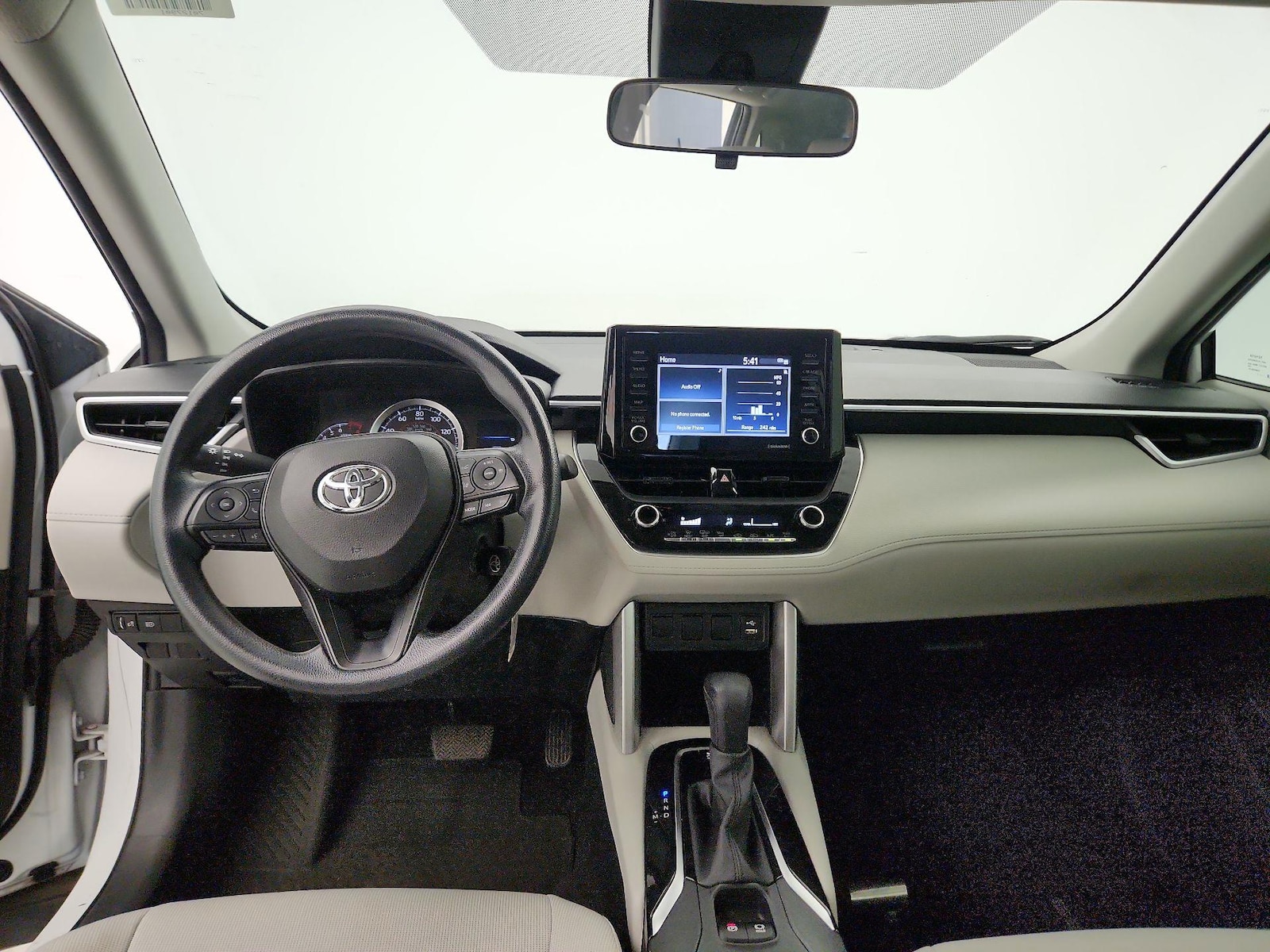2022 Toyota Corolla Cross L - Photo 10