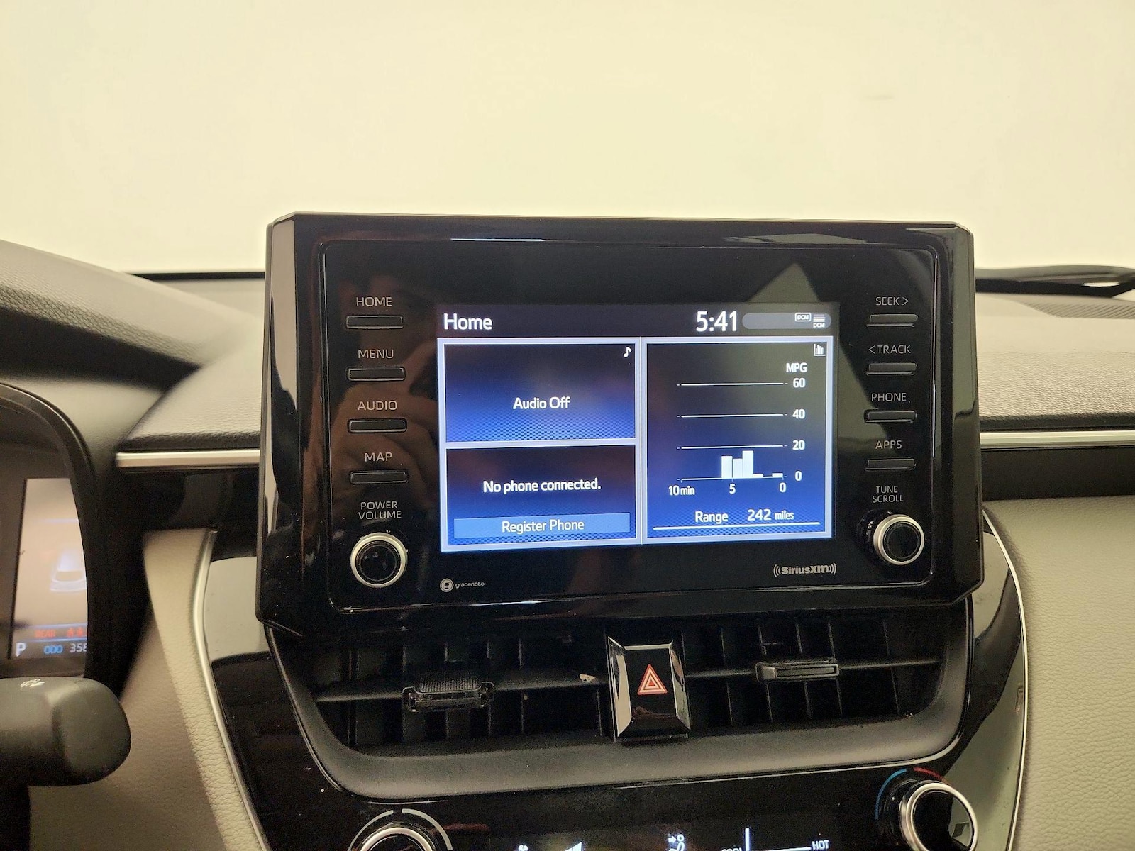 2022 Toyota Corolla Cross L - Photo 16