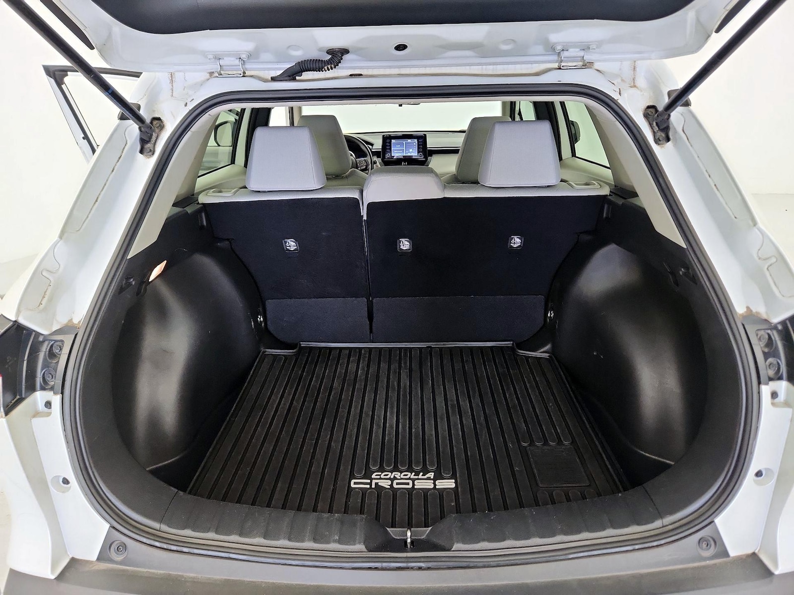 2022 Toyota Corolla Cross L - Photo 20