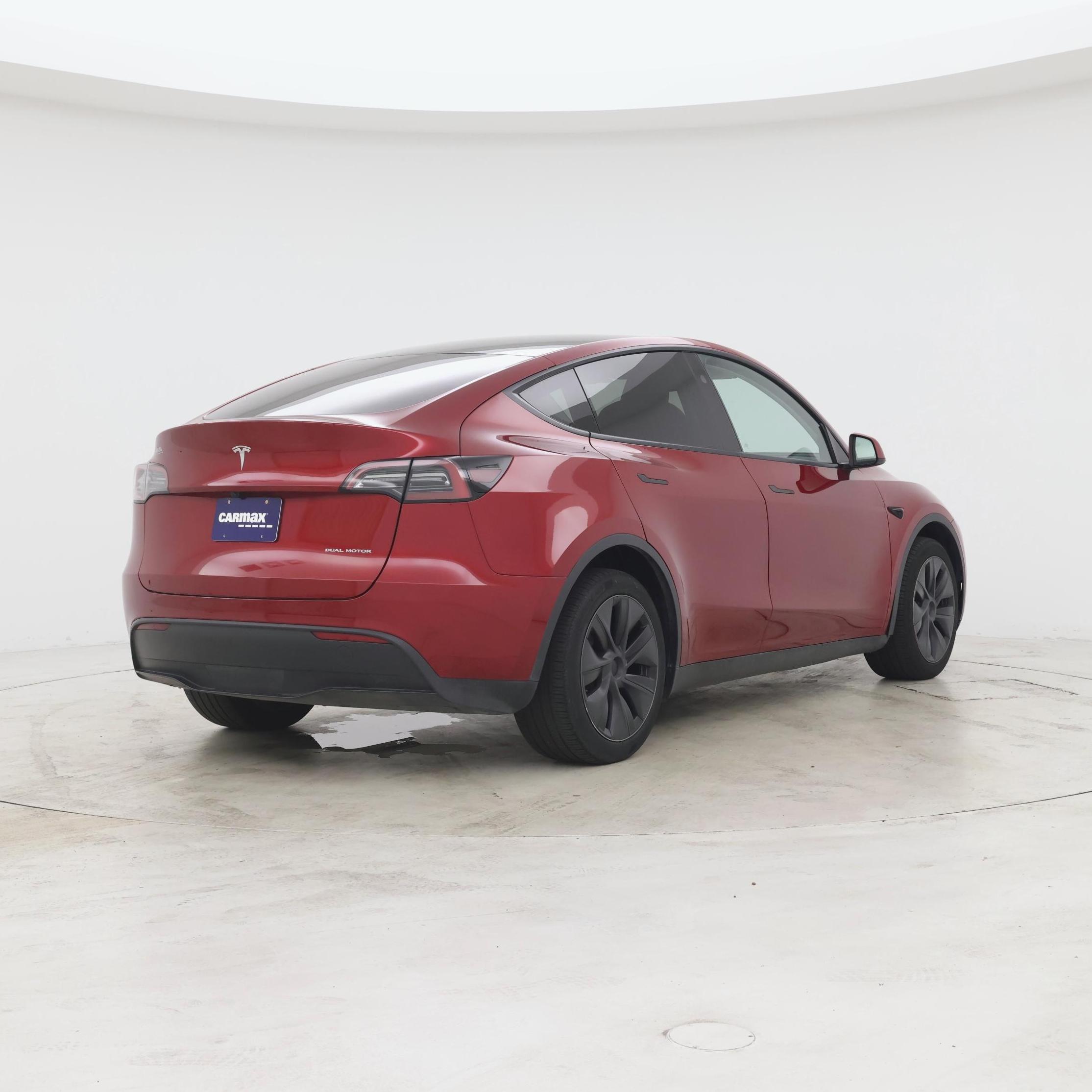 Thumbnail: 2025 Tesla Model Y - 8
