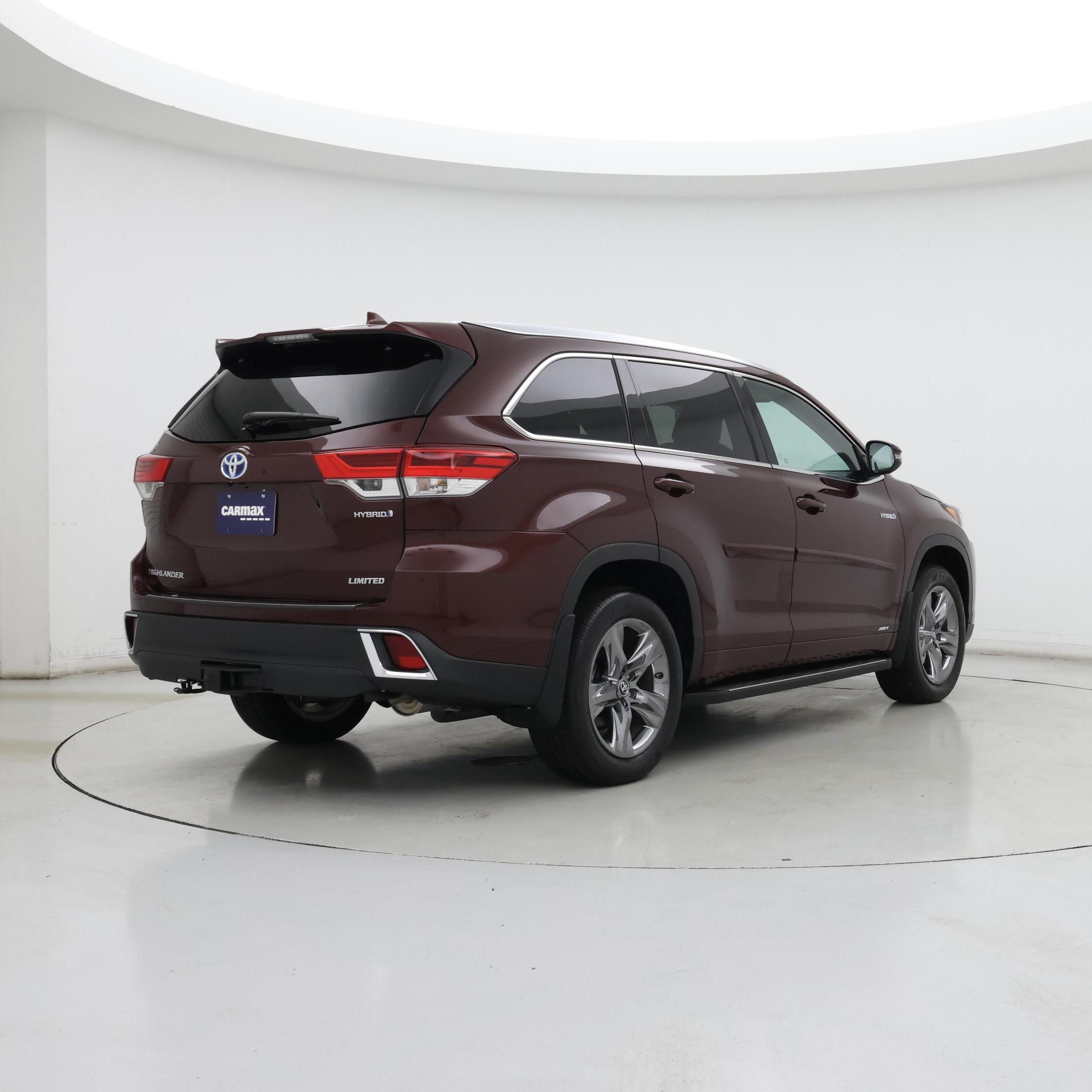 Thumbnail: 2019 Toyota Highlander - 8