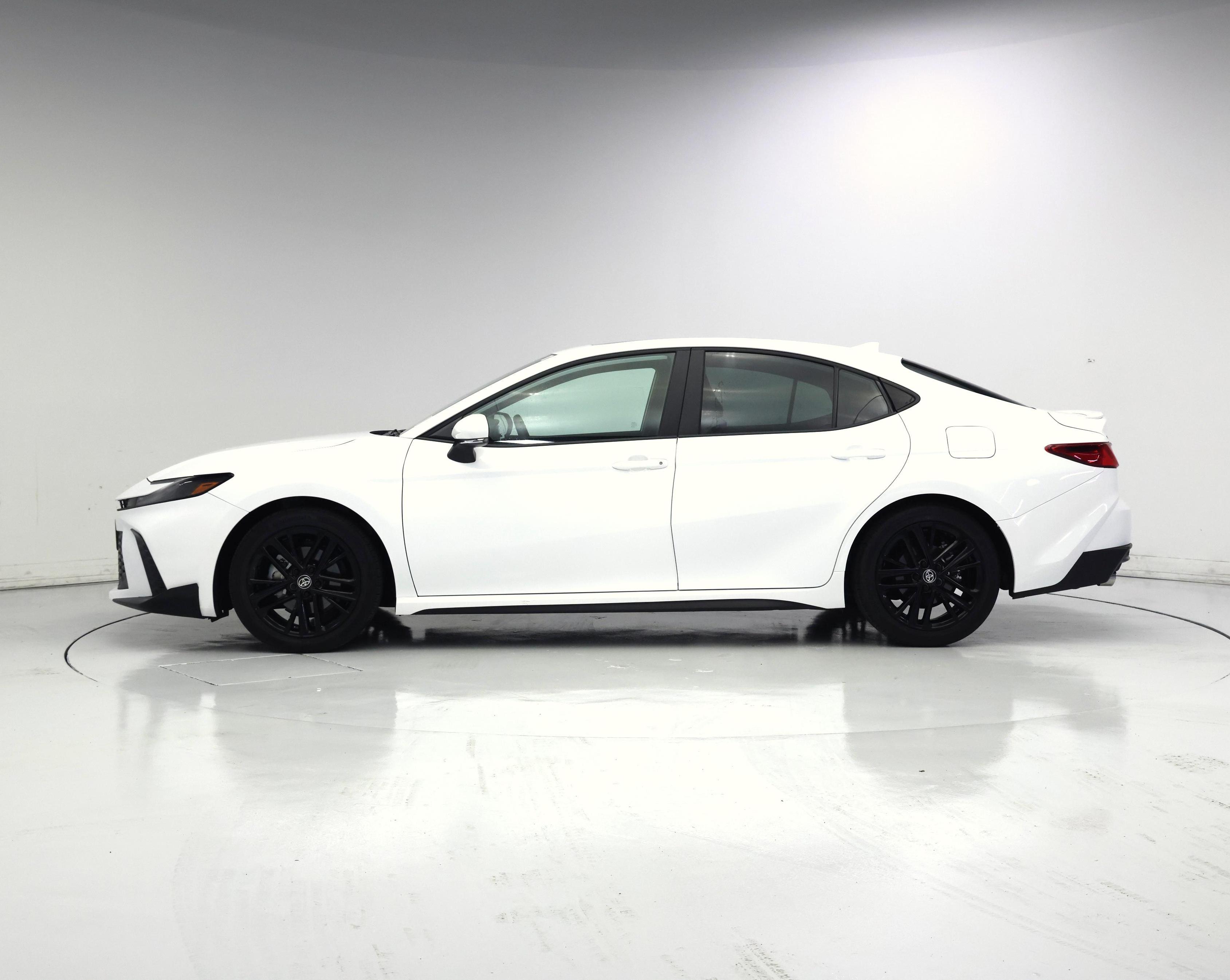 Thumbnail: 2025 Toyota Camry - 3