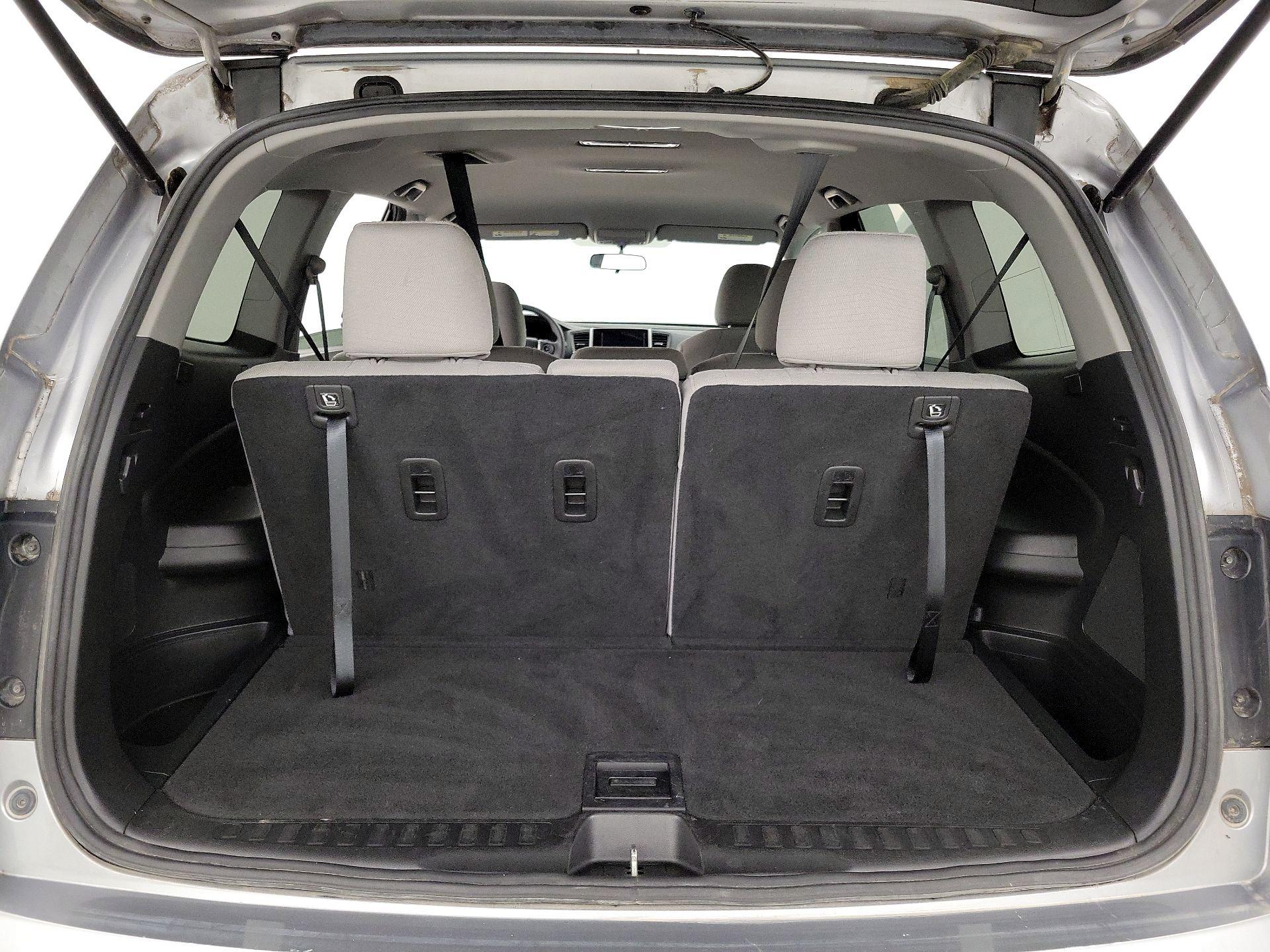 Thumbnail: 2017 Honda Pilot - 20