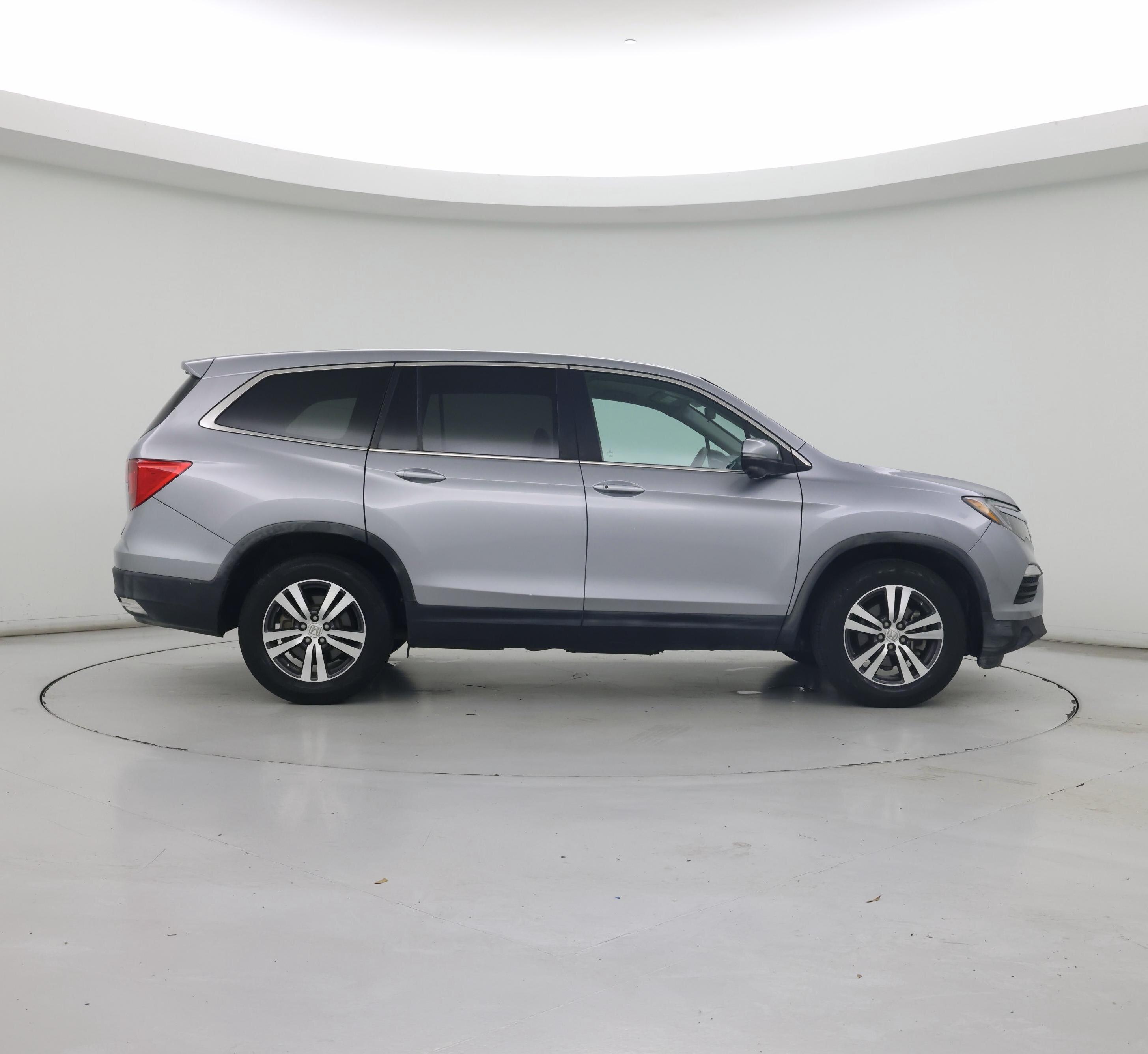 Thumbnail: 2017 Honda Pilot - 7