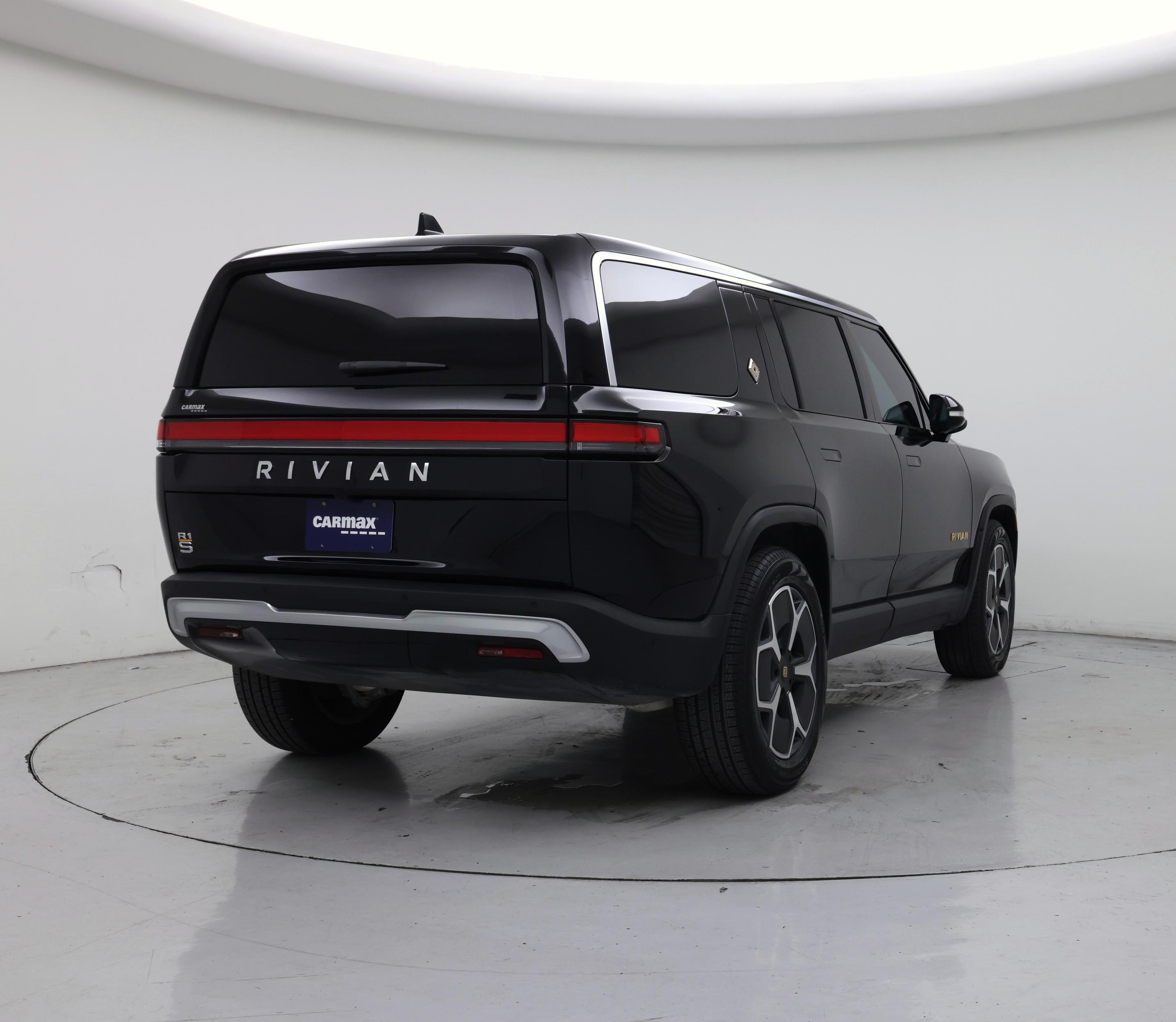 Thumbnail: 2023 Rivian R1S - 8