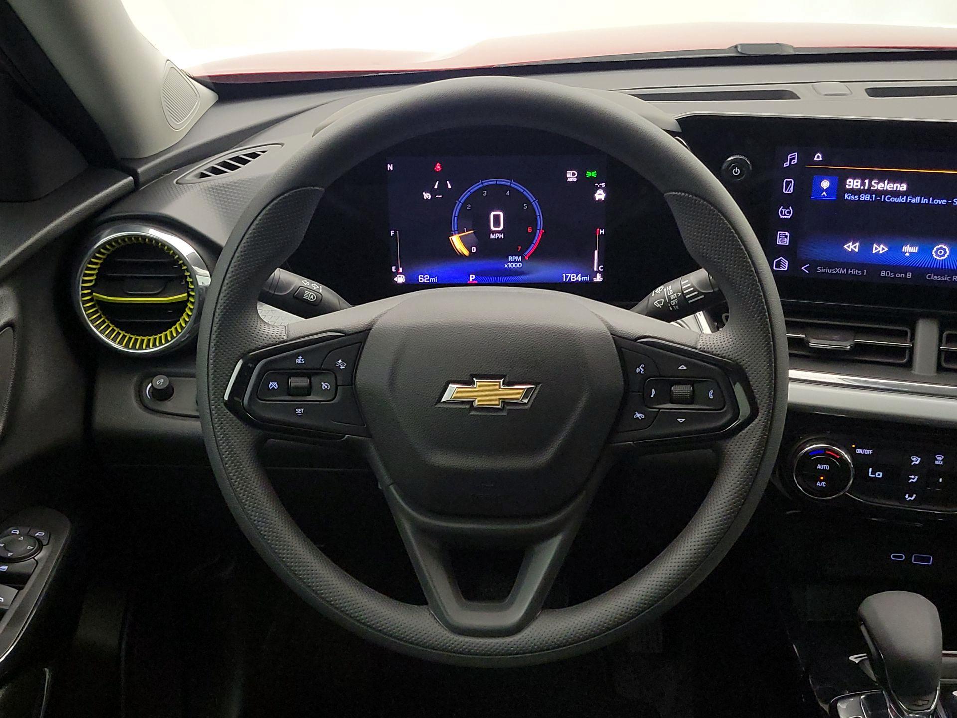 Thumbnail: 2026 Chevrolet Trax - 10