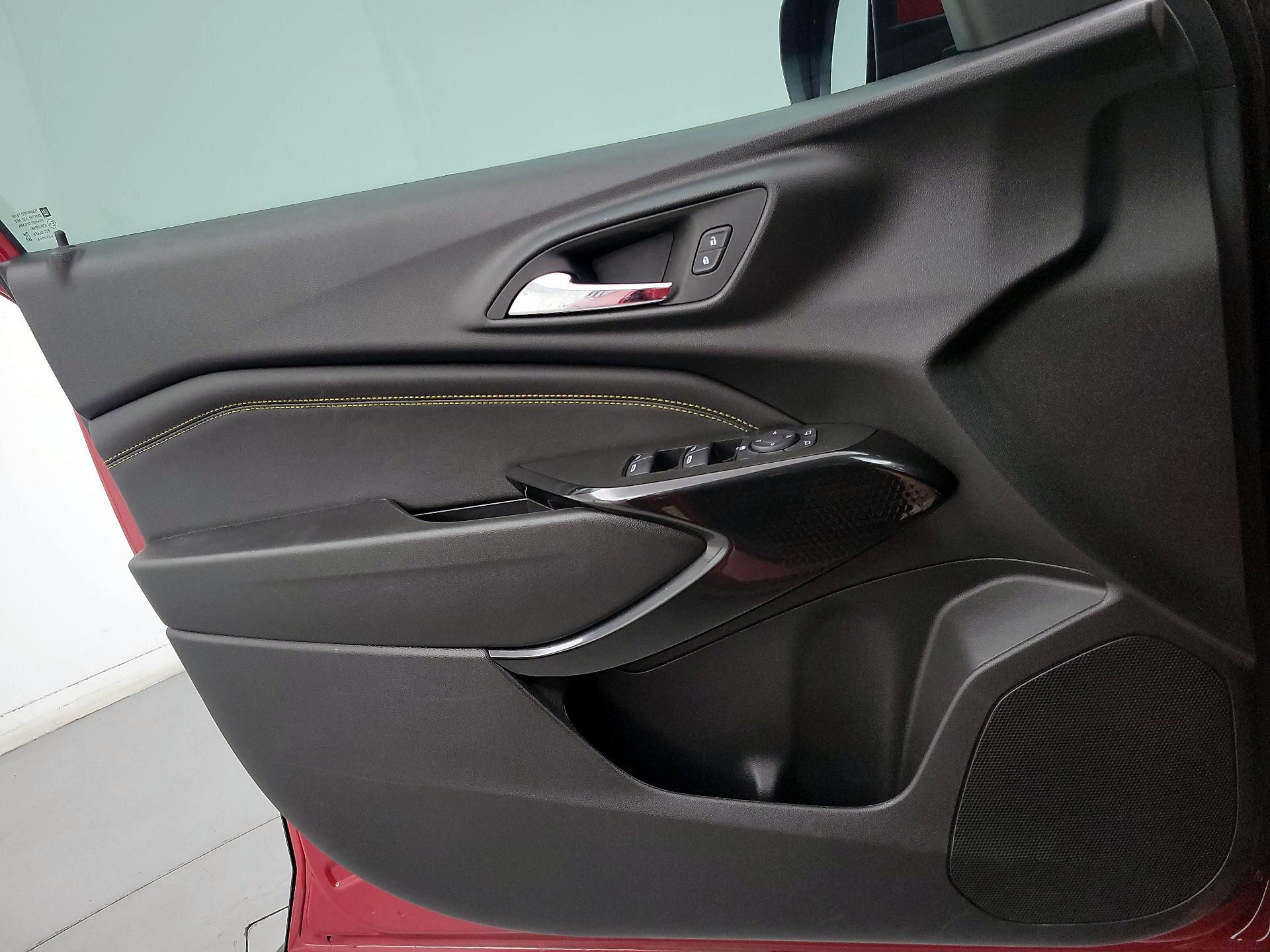Thumbnail: 2026 Chevrolet Trax - 12
