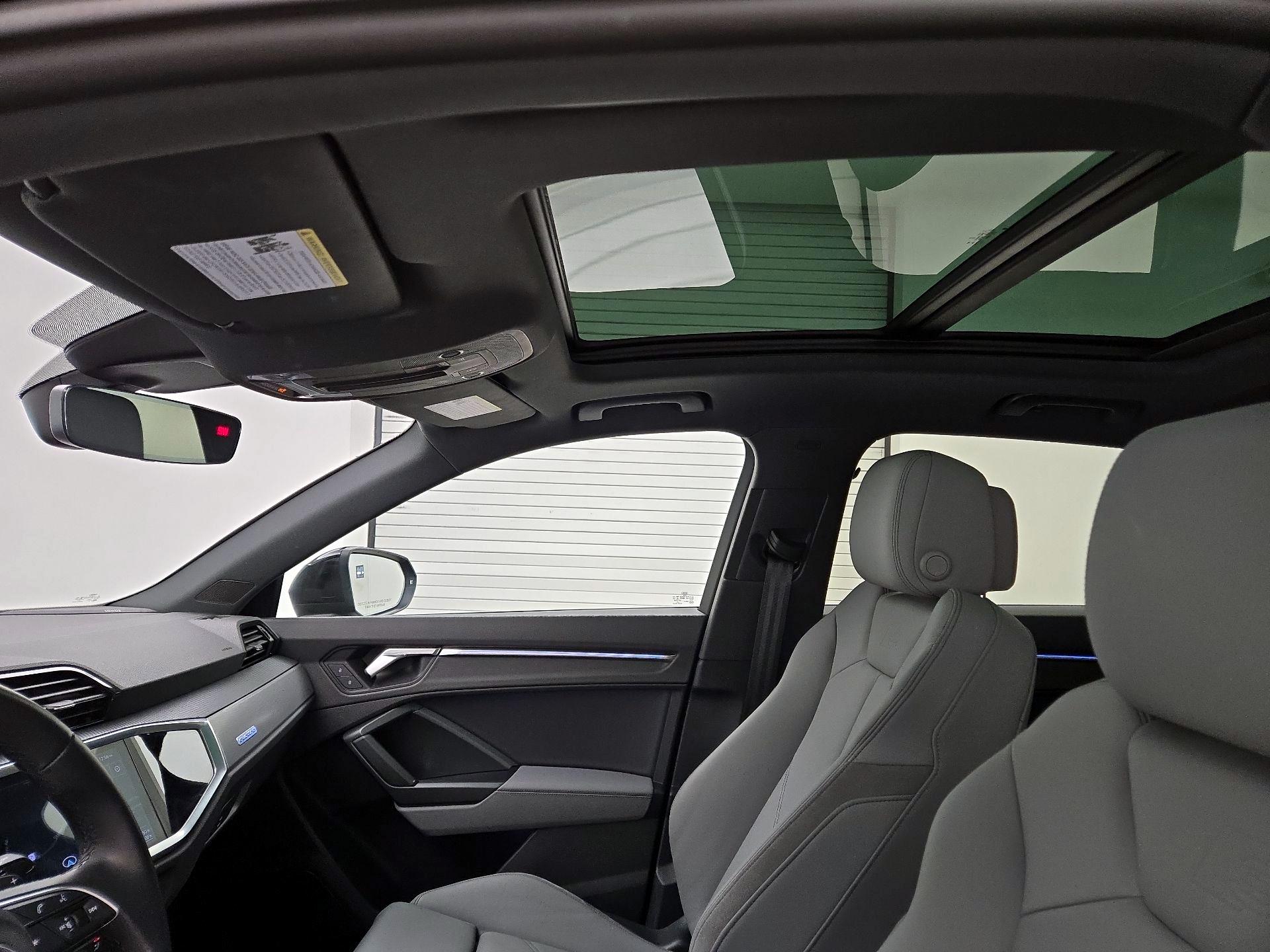 Thumbnail: 2022 Audi Q3 - 20