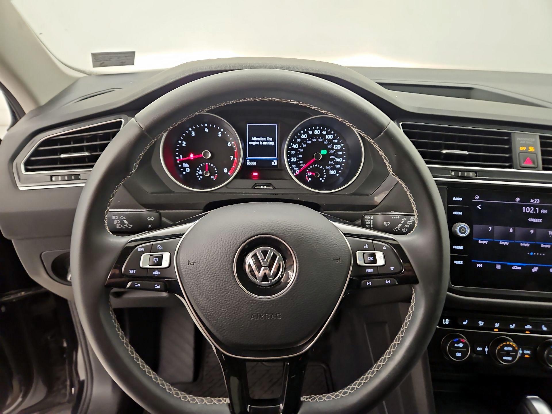 Thumbnail: 2021 Volkswagen Tiguan - 10