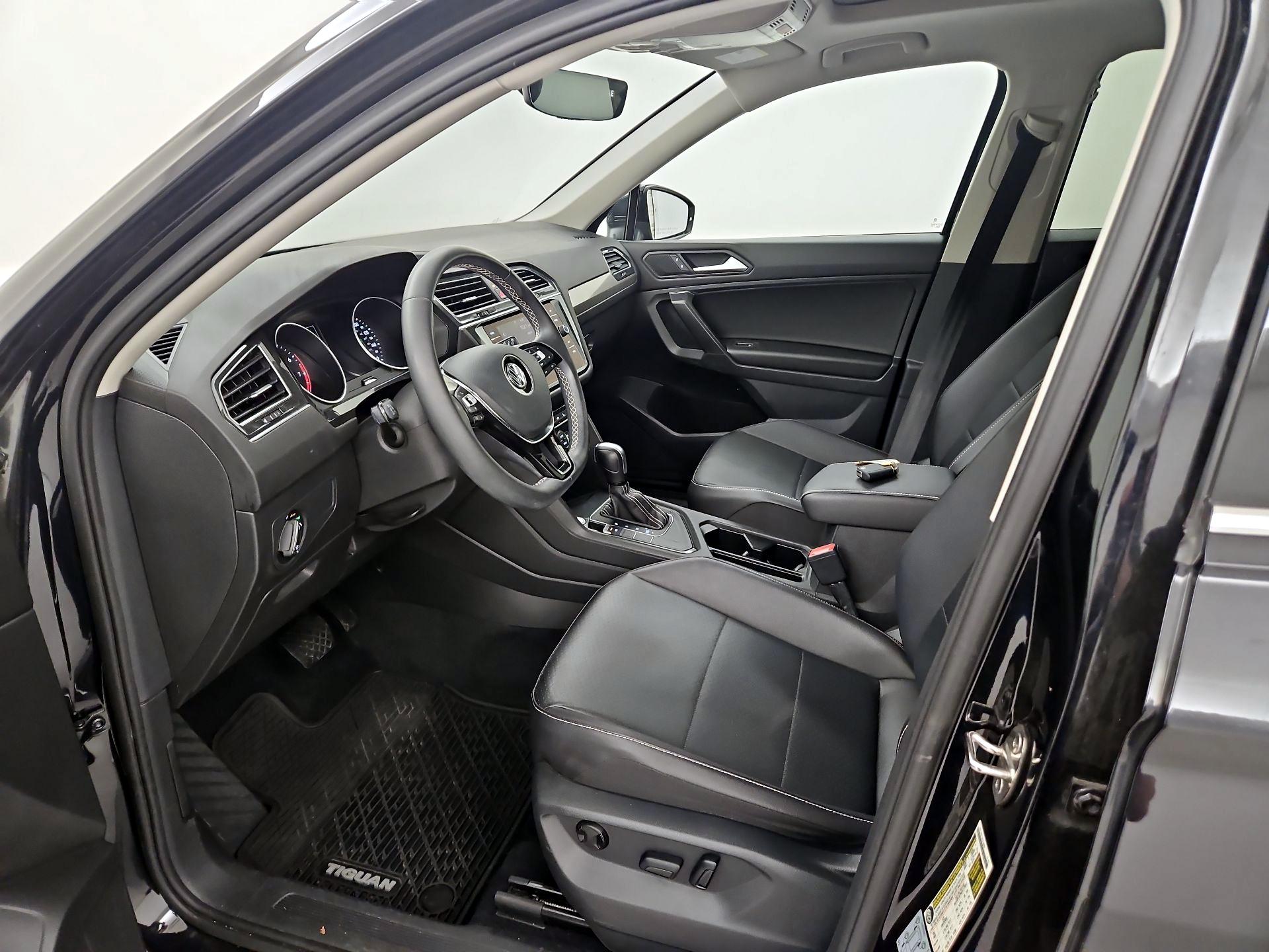 Thumbnail: 2021 Volkswagen Tiguan - 11