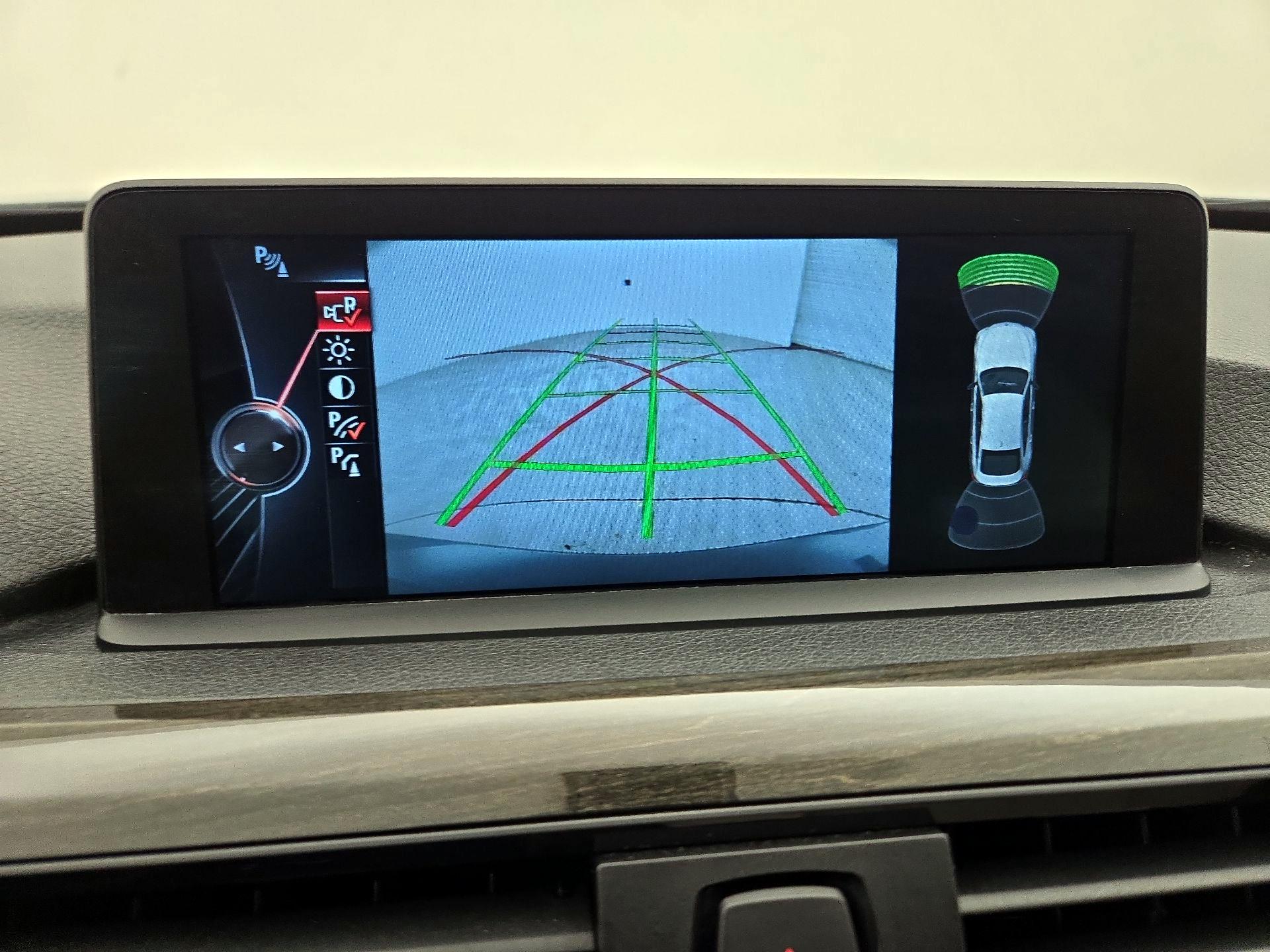Thumbnail: 2015 BMW 4 Series - 15