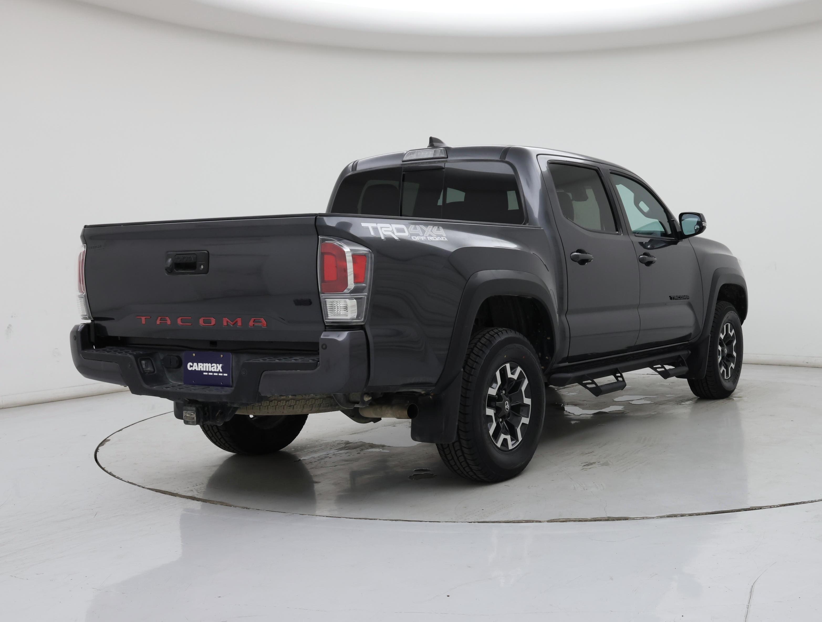 Thumbnail: 2020 Toyota Tacoma - 8