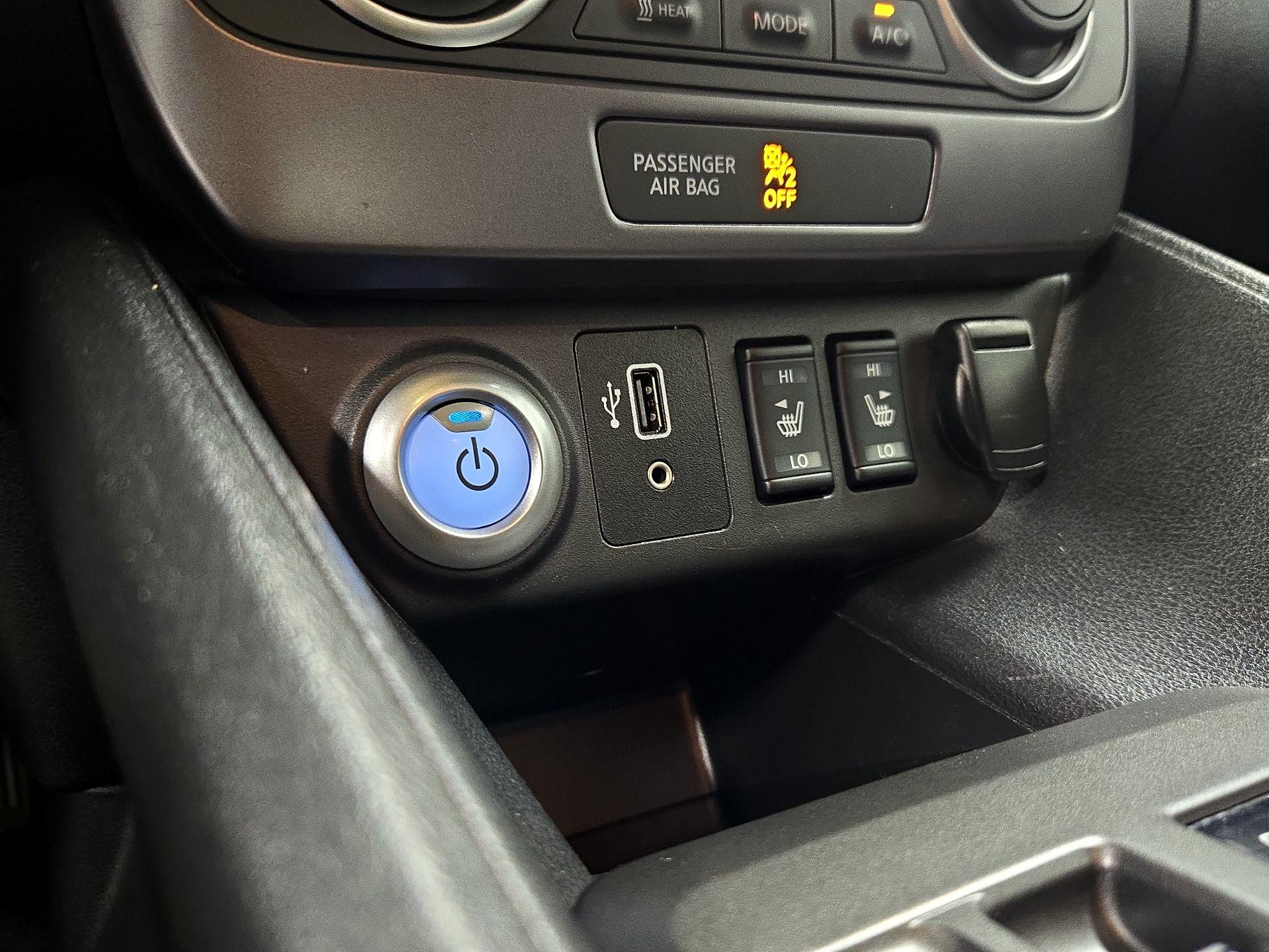 Thumbnail: 2019 Nissan Leaf - 18