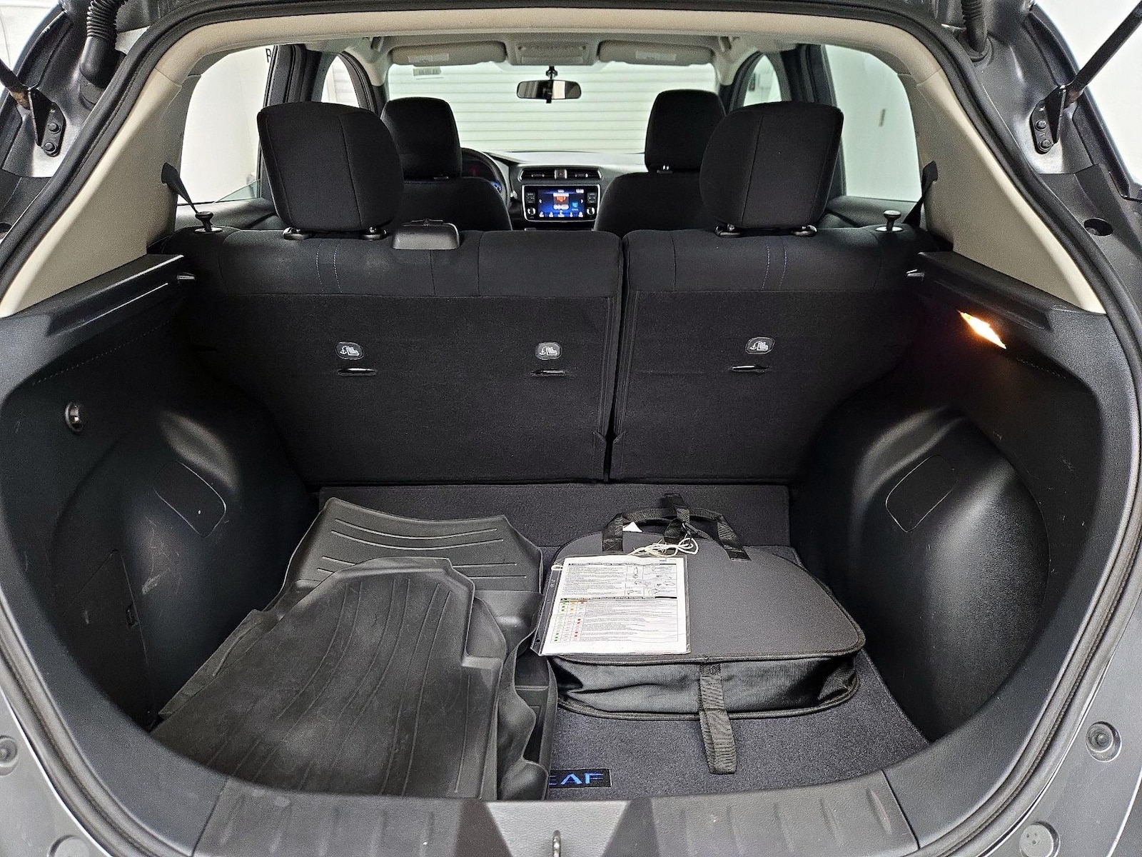 2019 Nissan Leaf S Plus - Photo 21