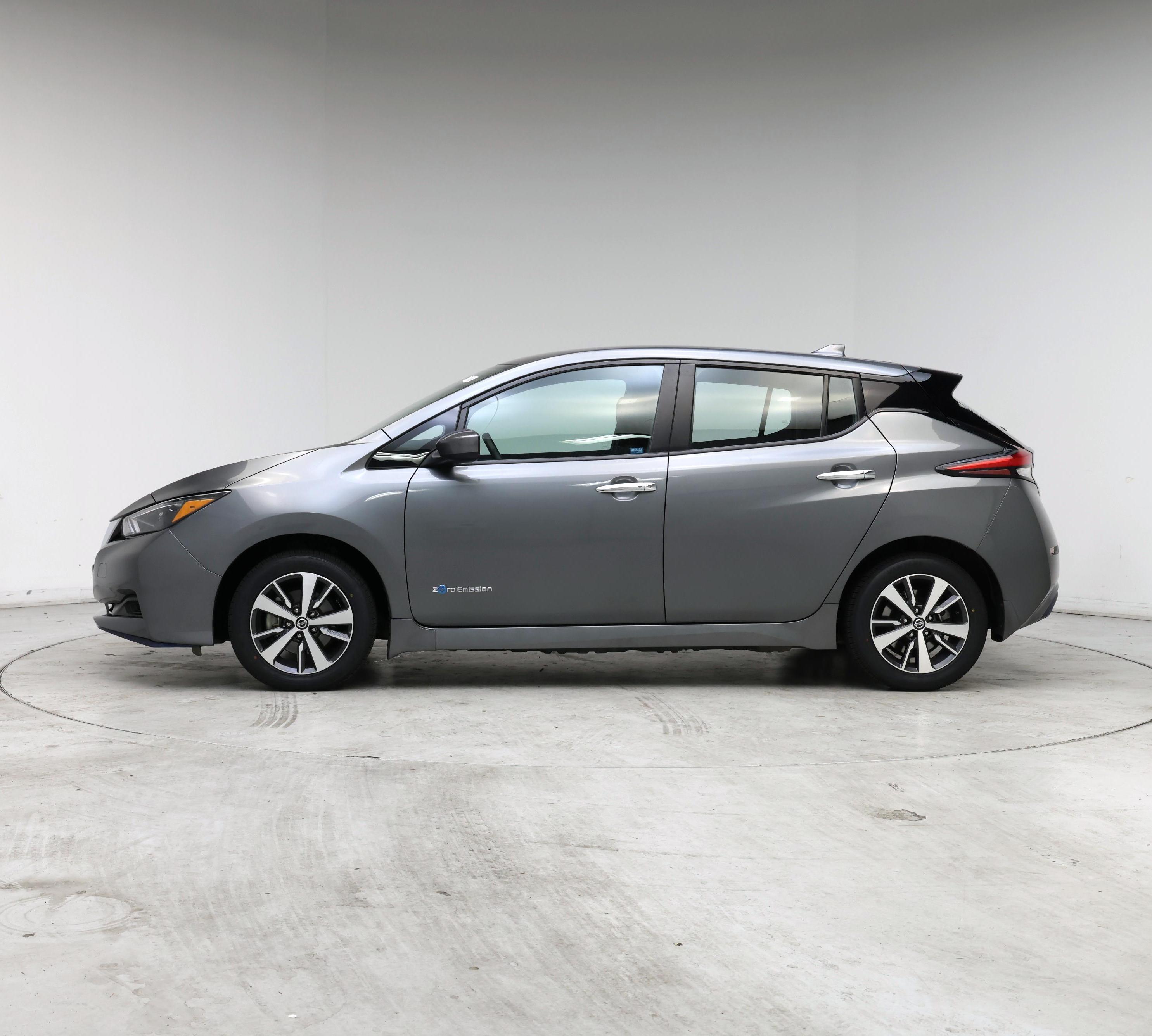 Thumbnail: 2019 Nissan Leaf - 3