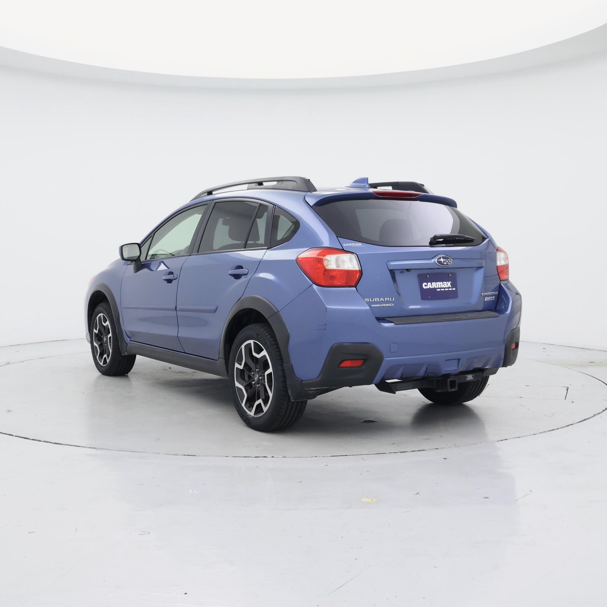 Thumbnail: 2017 Subaru Crosstrek - 2