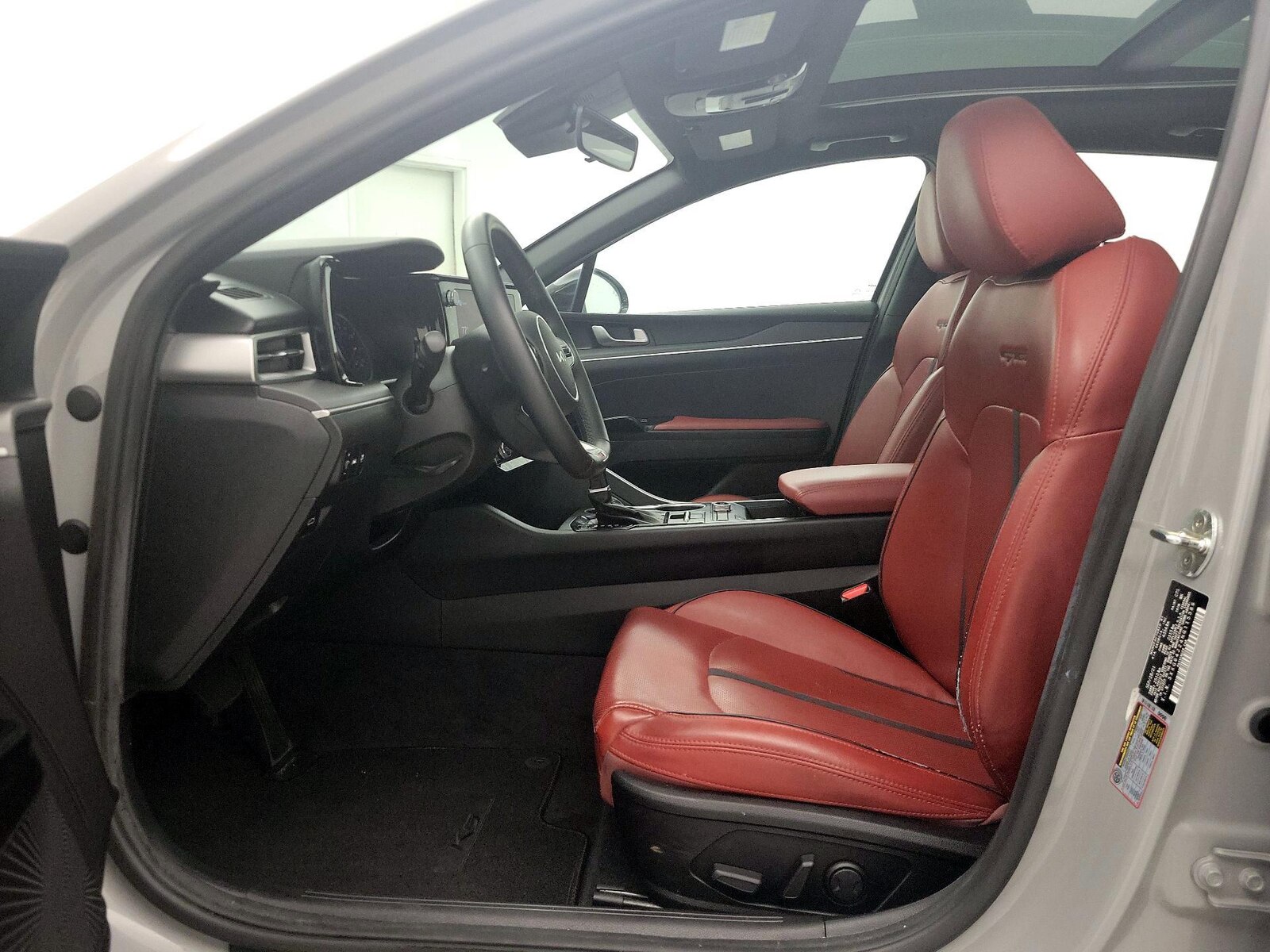 Power Seat(s) & Side Airbags