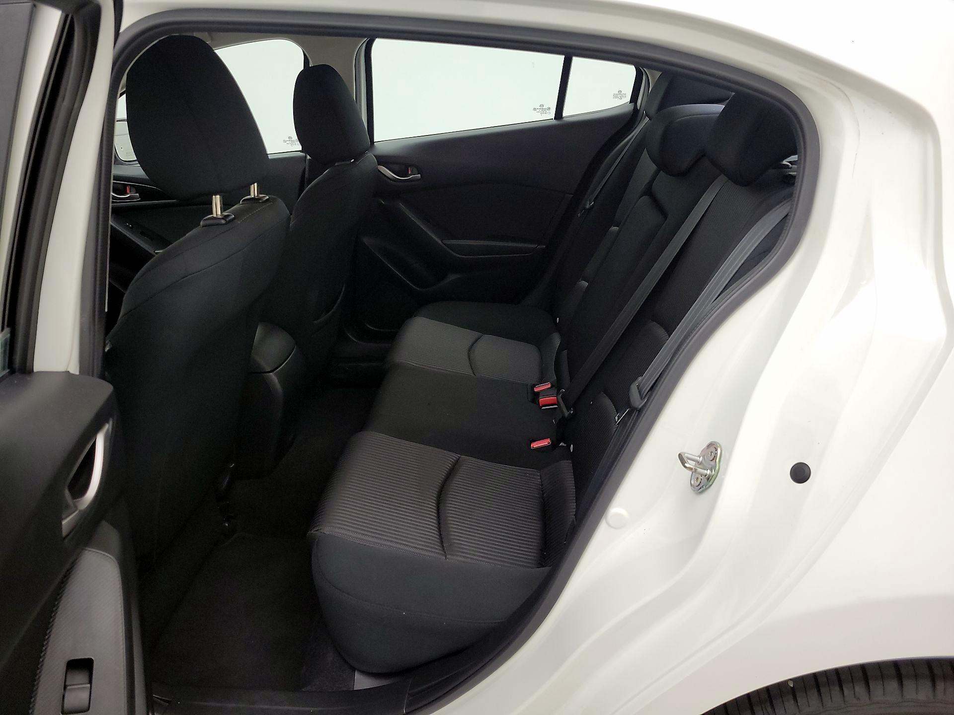 Thumbnail: 2015 Mazda Mazda3 - 20