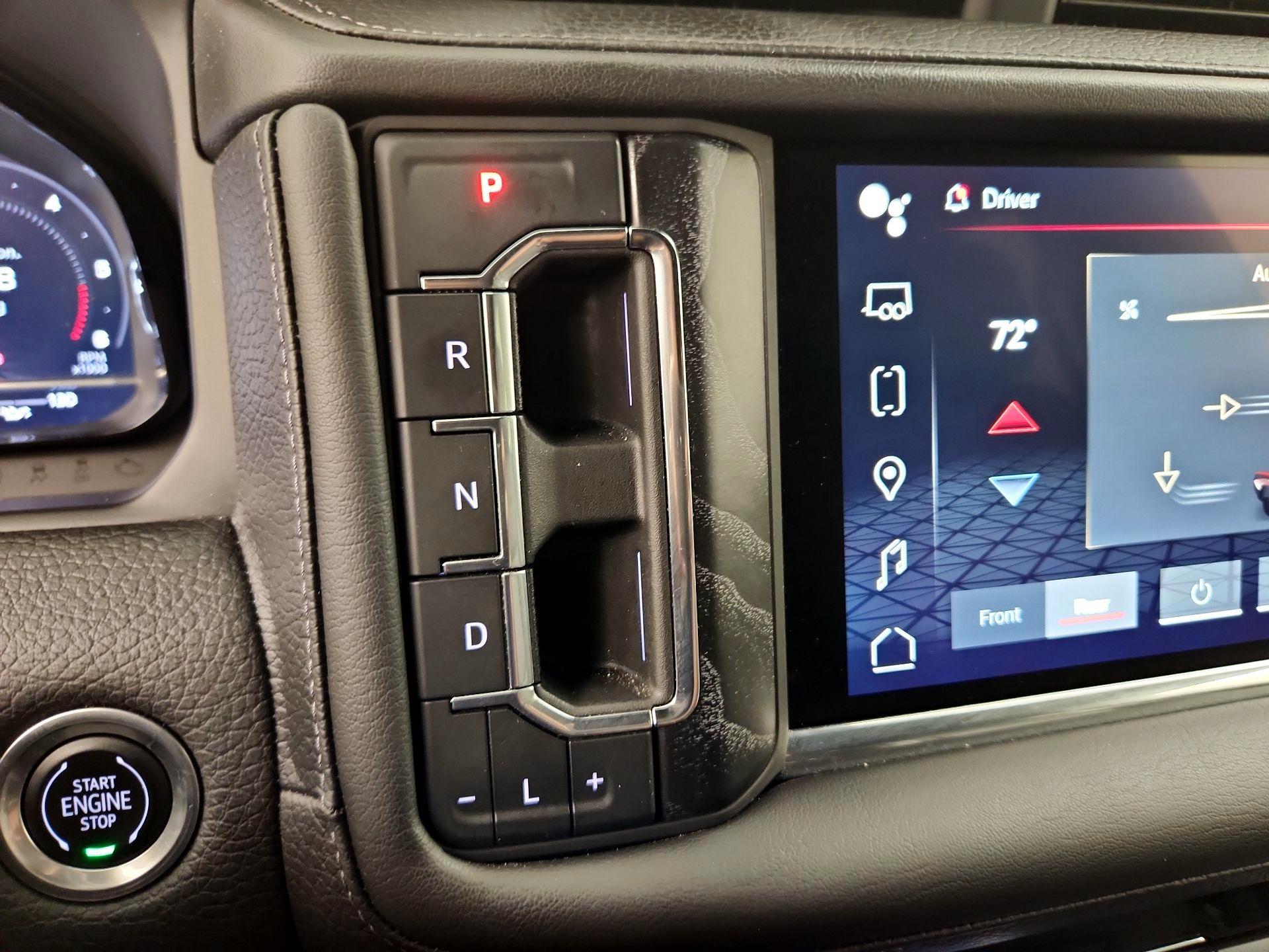 Thumbnail: 2023 GMC Yukon - 18