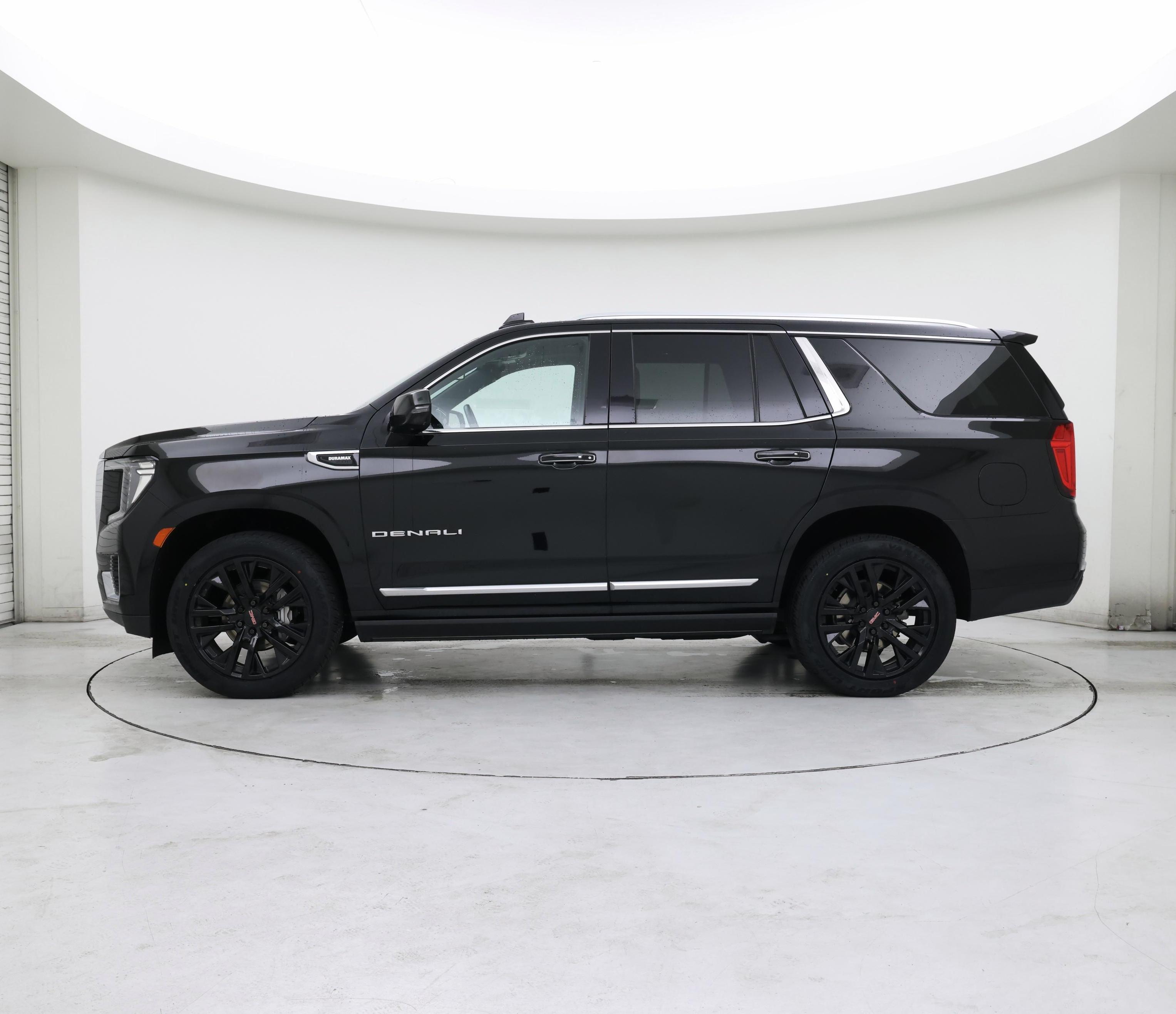 Thumbnail: 2023 GMC Yukon - 3