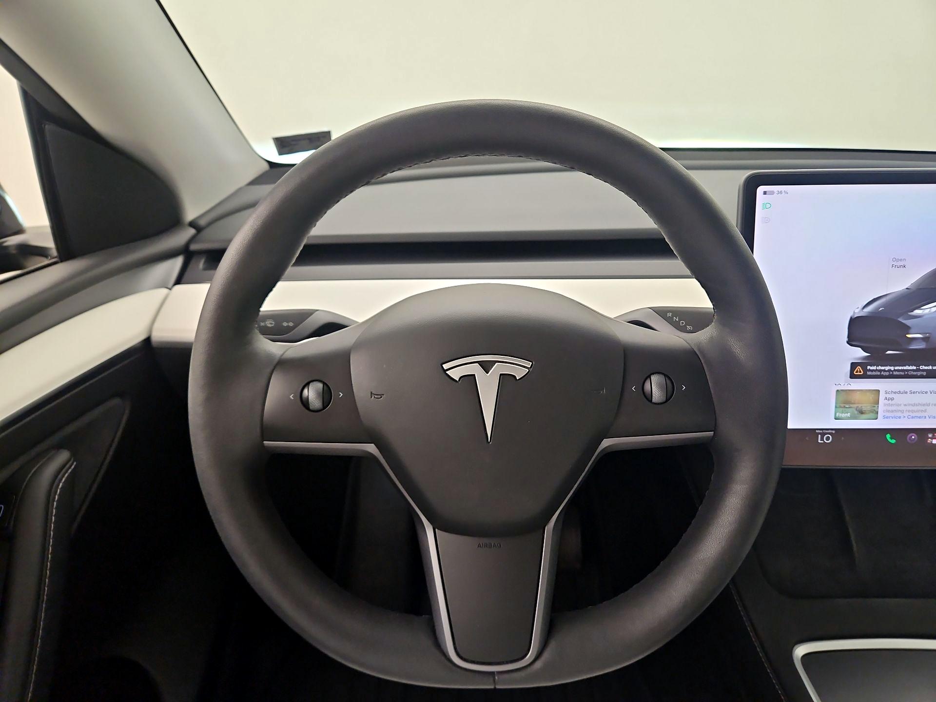 Thumbnail: 2023 Tesla Model Y - 10