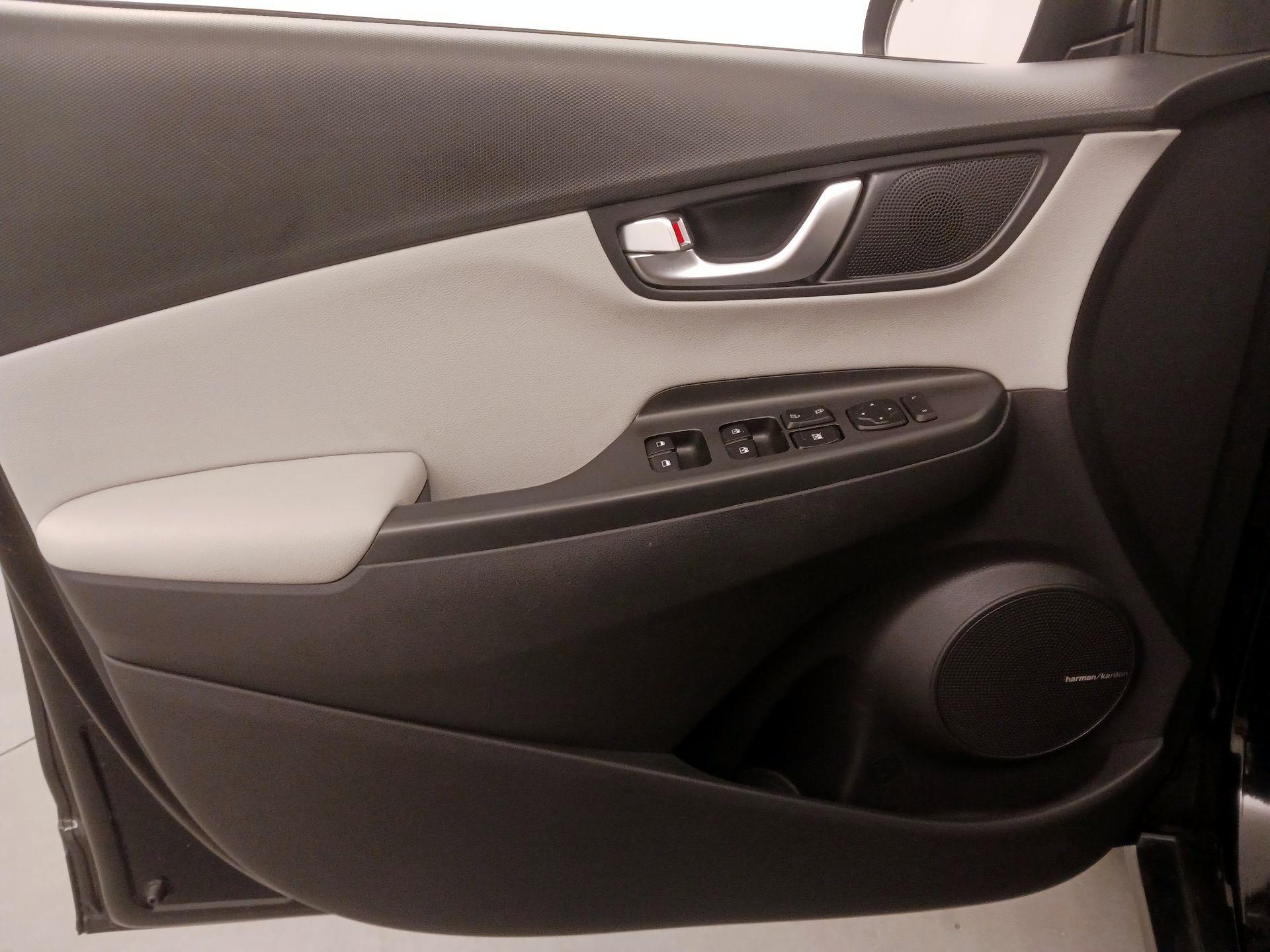 Thumbnail: 2023 Hyundai Kona - 12