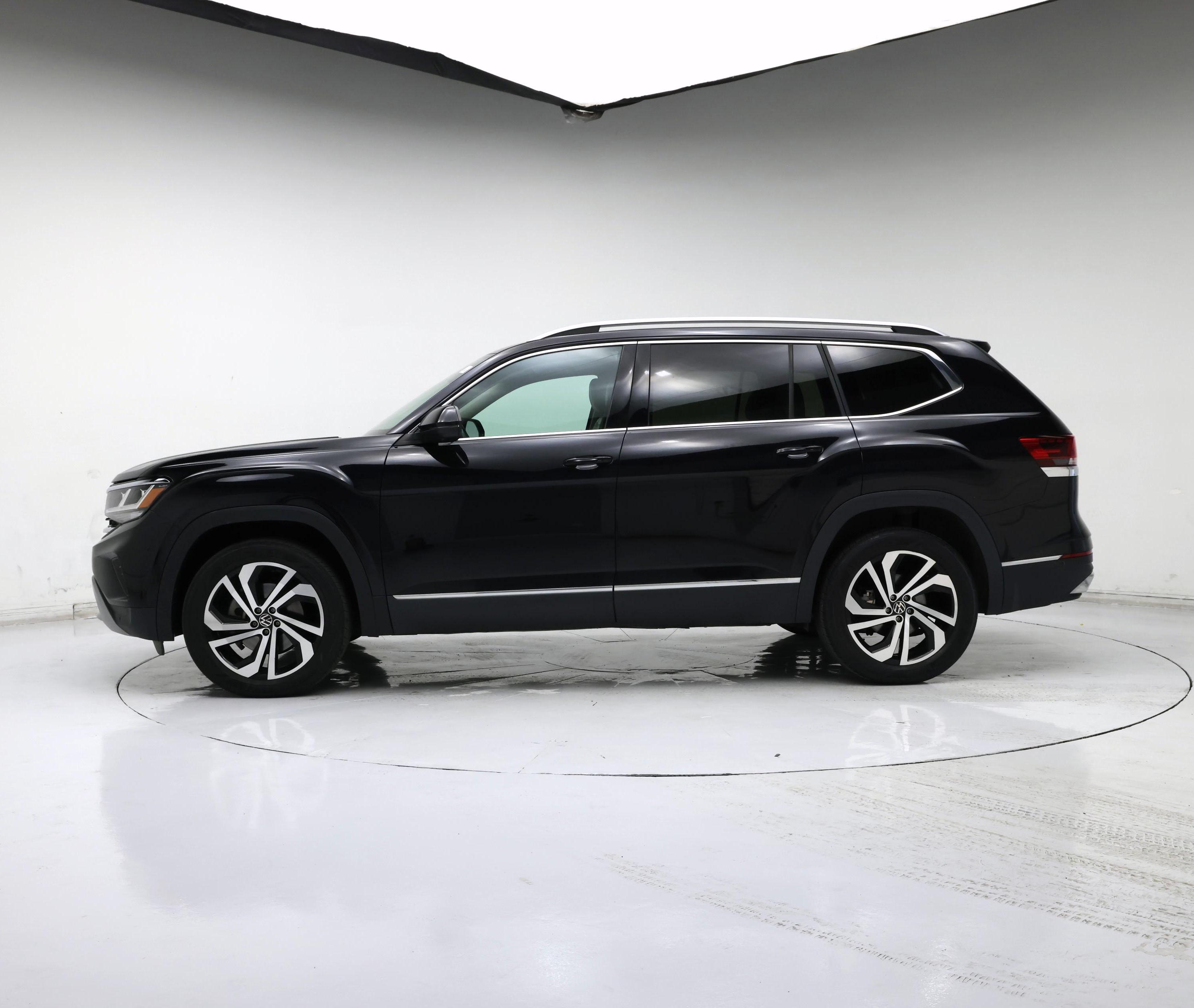 Thumbnail: 2021 Volkswagen Atlas - 3