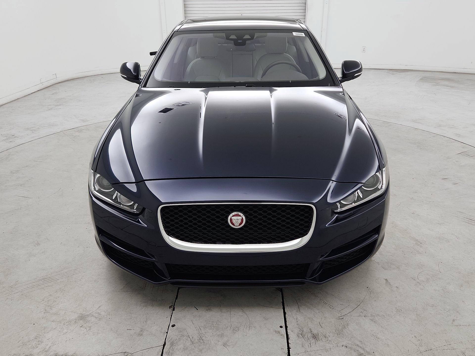 Thumbnail: 2017 Jaguar XE - 2