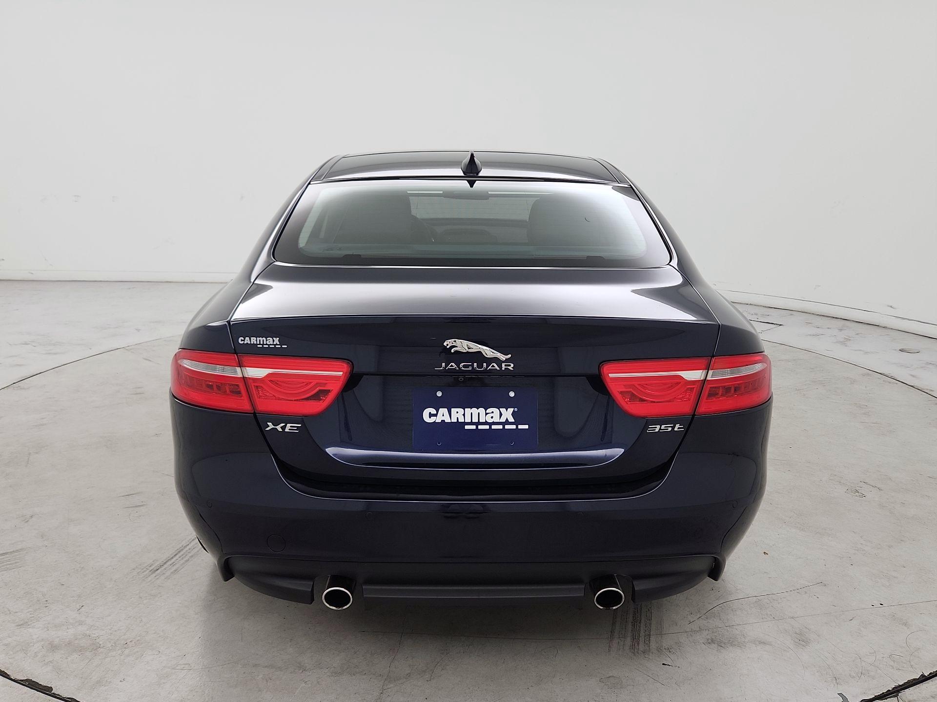 Thumbnail: 2017 Jaguar XE - 6