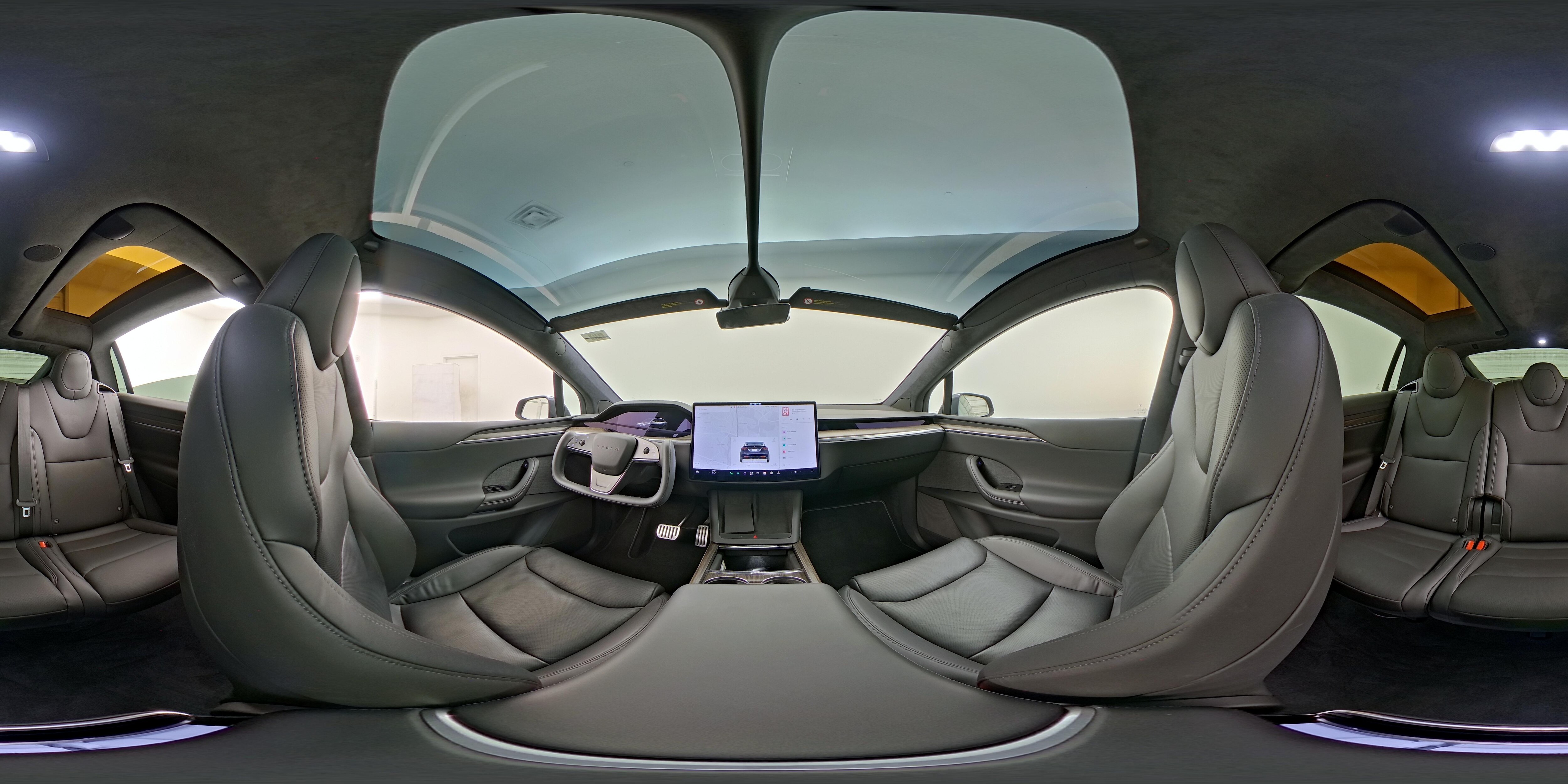 2022 Tesla Model X Long Range - Photo 24