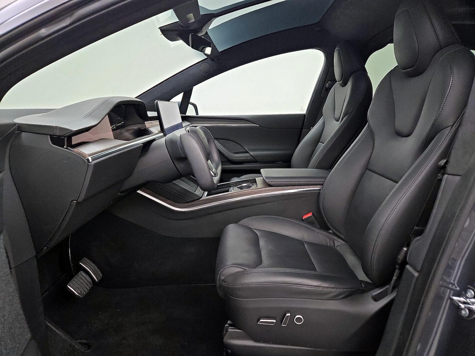 2022 Tesla Model X Long Range - Photo 12