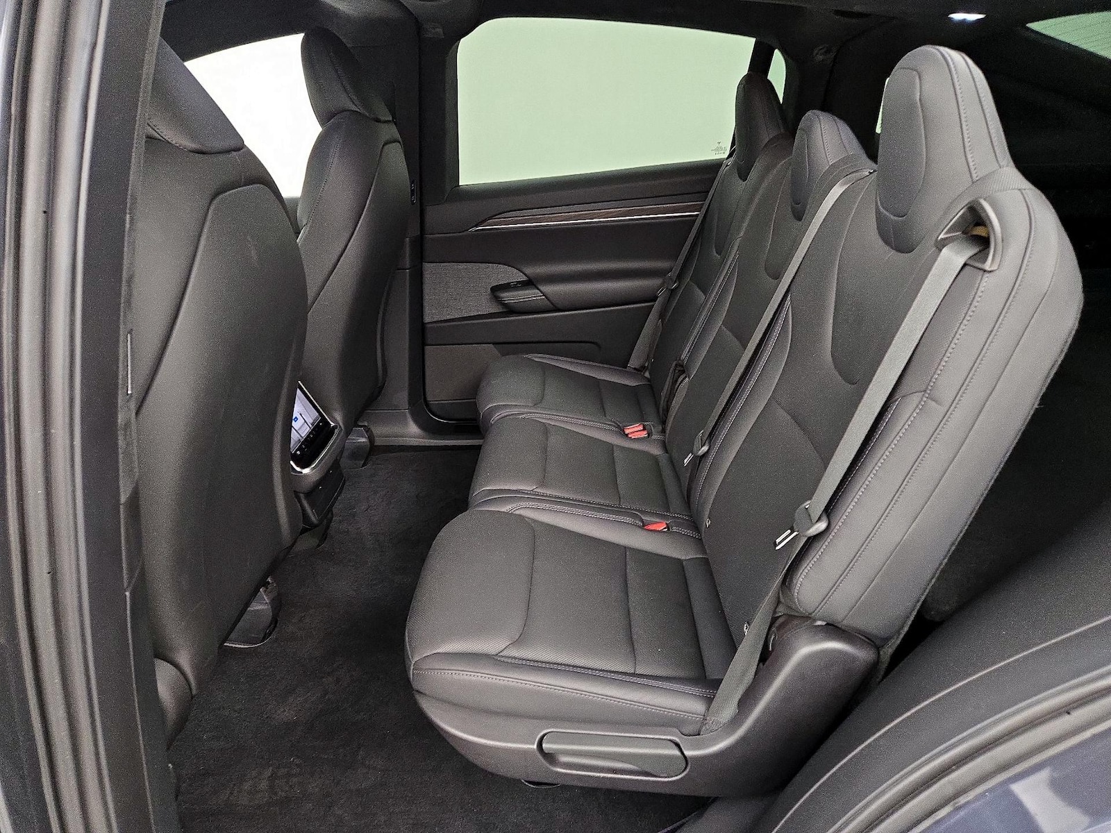 2022 Tesla Model X Long Range - Photo 20
