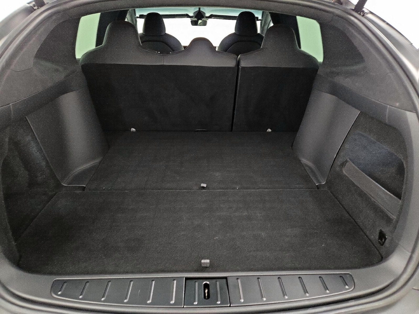 2022 Tesla Model X Long Range - Photo 21